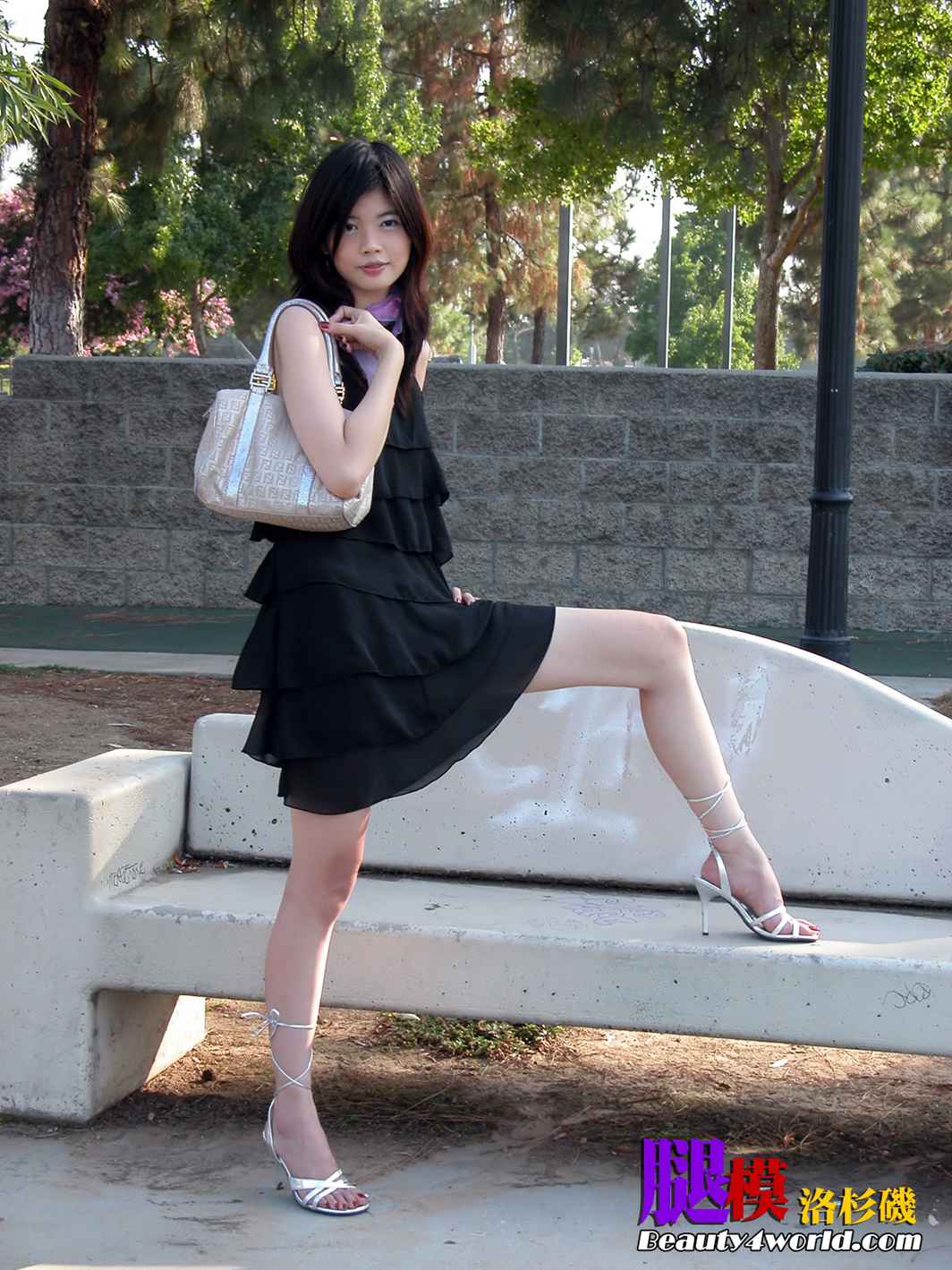 [BeautyLeg] No.035 Arina 在现浏览第9张