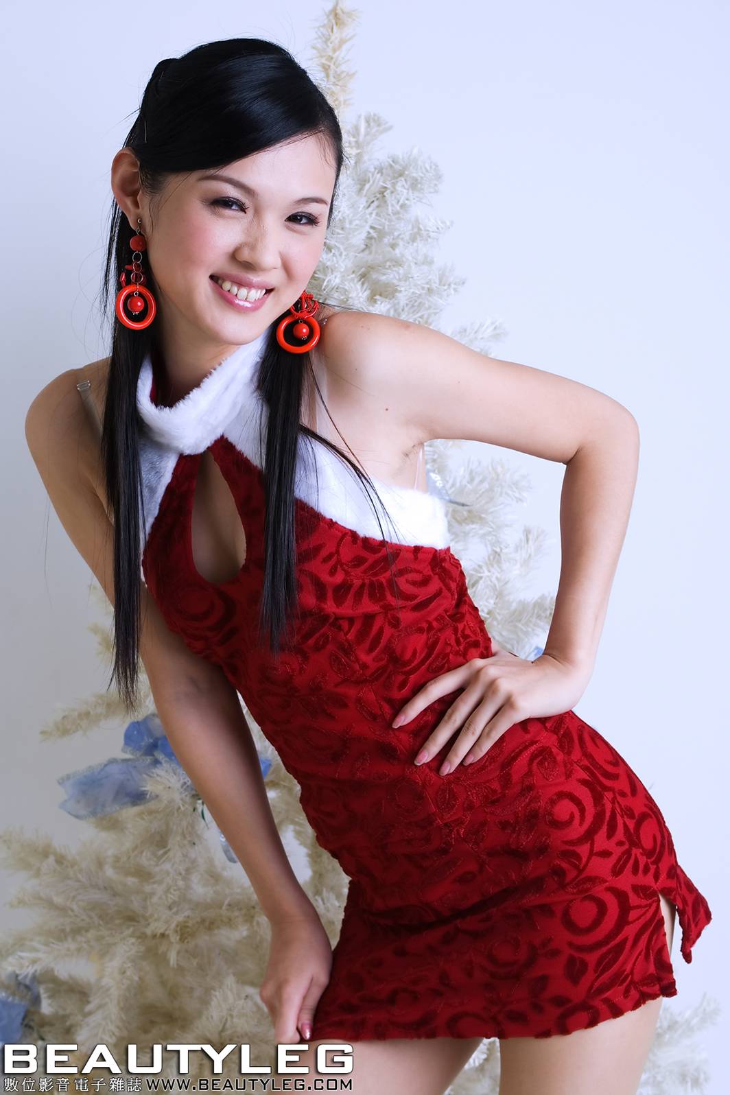 [BeautyLeg] No.110 X&amp;#8217;mas 95 pics 在现浏览第1张