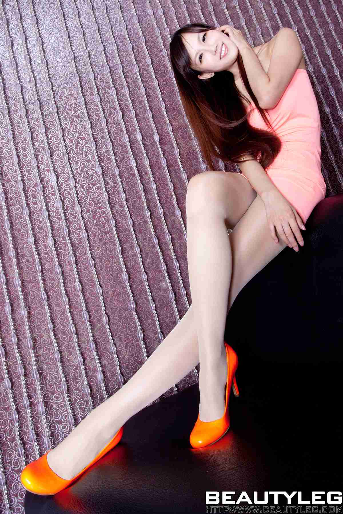 [BeautyLeg] No.554 Sara[60P] 在现浏览第18张