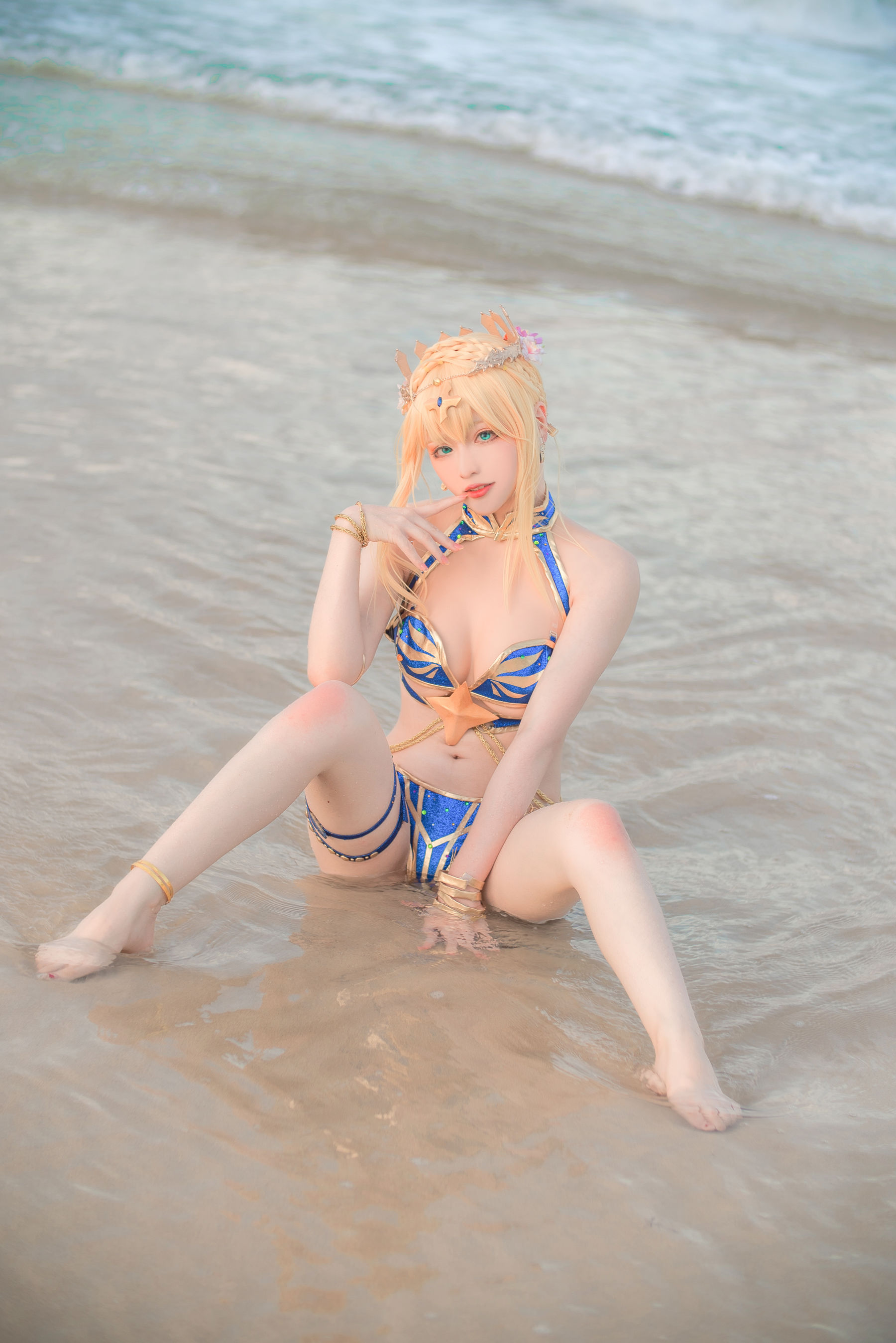 [网红COSER写真] 起司块wii写真 - 白枪泳装第14张