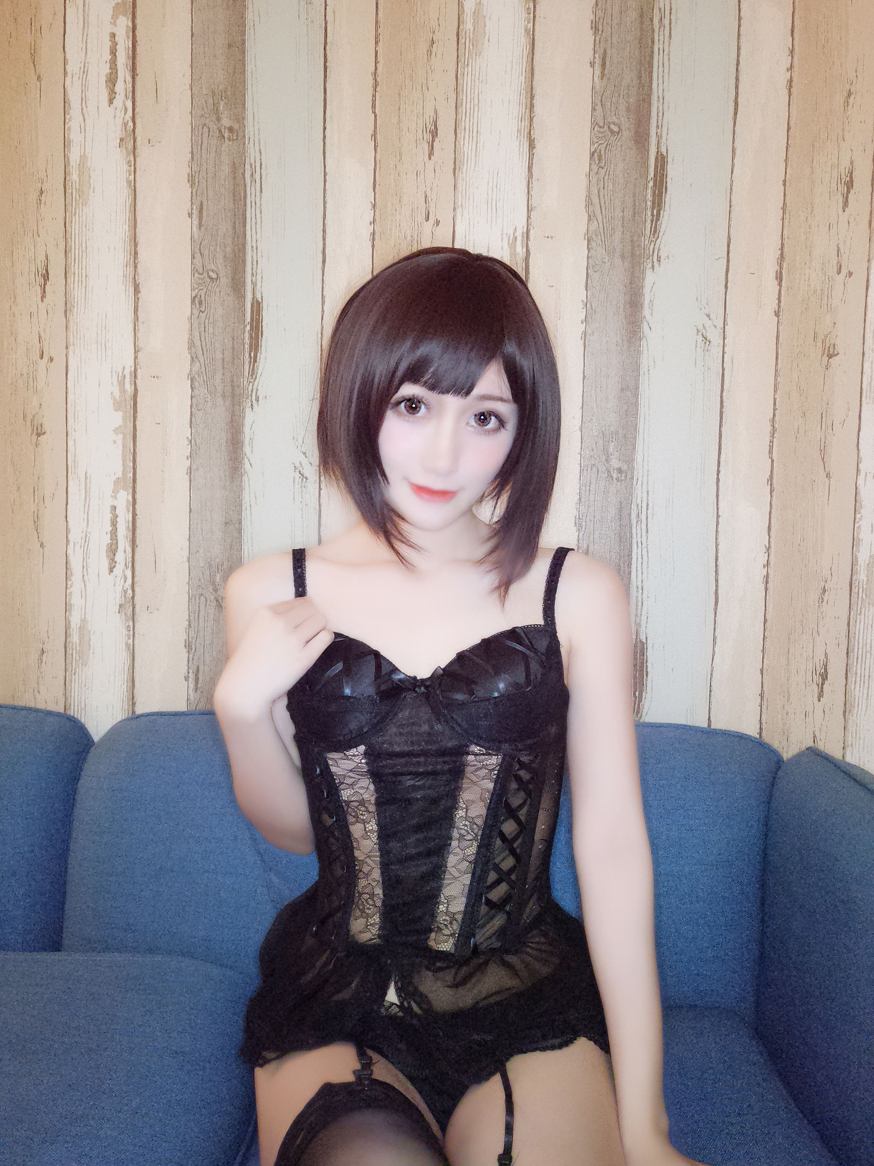[网红COSER写真] 木之本果 - 黑色情趣内衣第1张