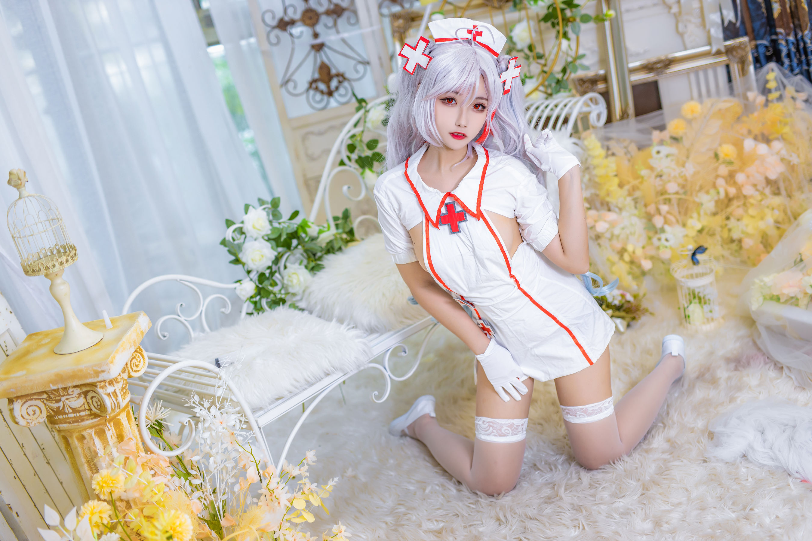 [COS福利] 微博妹子Momoko葵葵 - 欧根之护士第5张