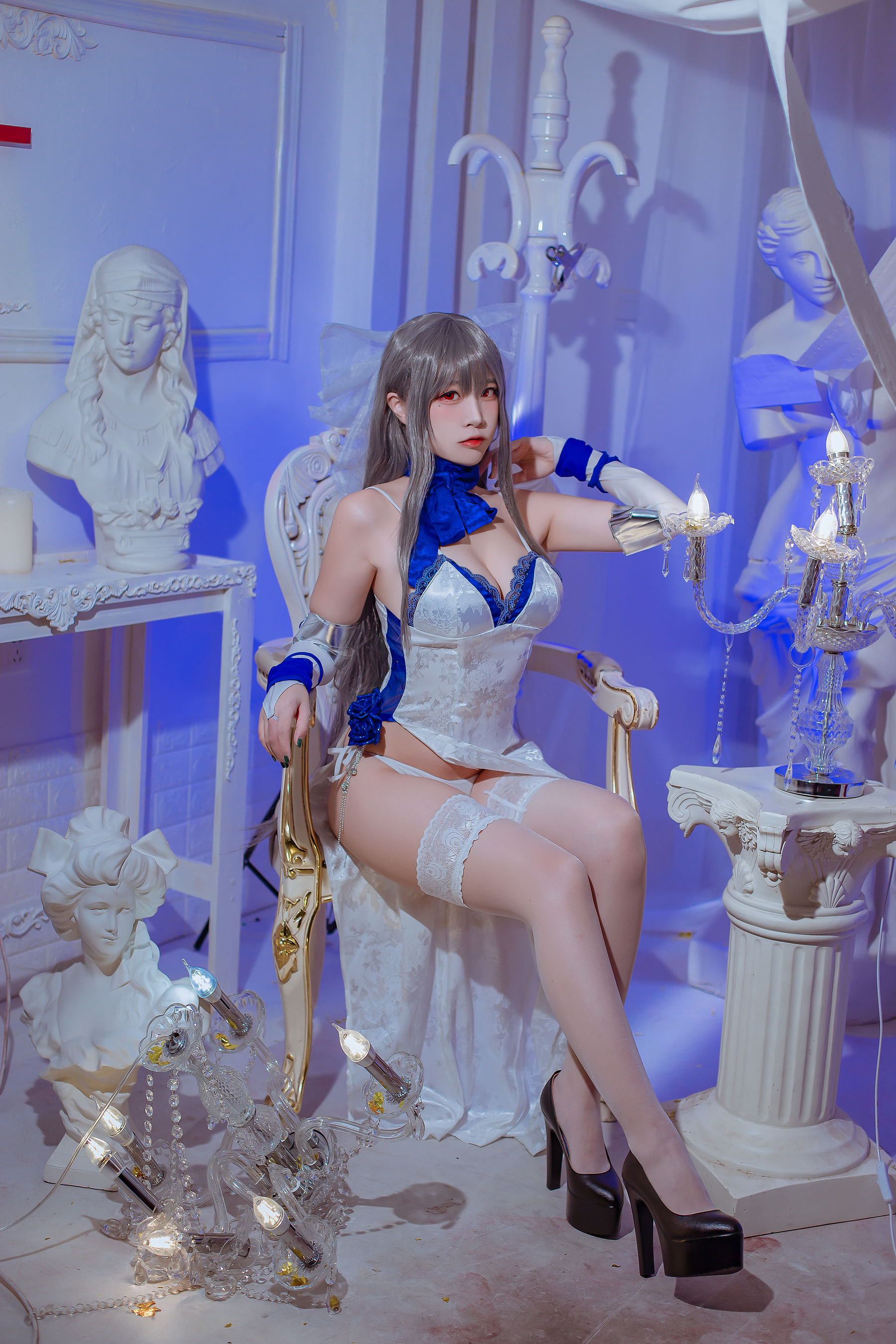 [COS福利] 人气Coser二佐Nisa - 碧蓝航线 路易九世礼服第2张