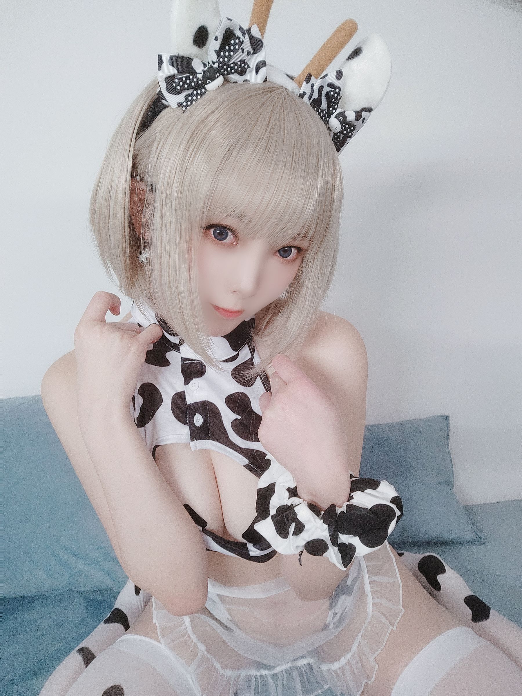 [COS福利] 动漫博主弥七Minana - 奶牛第4张