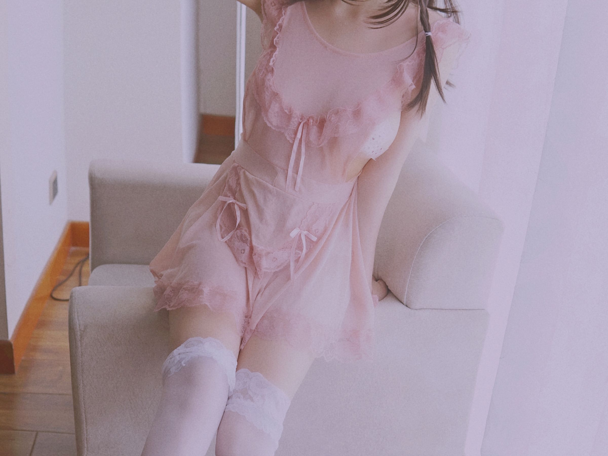 [COS福利] usejan - 粉色创可贴第1张