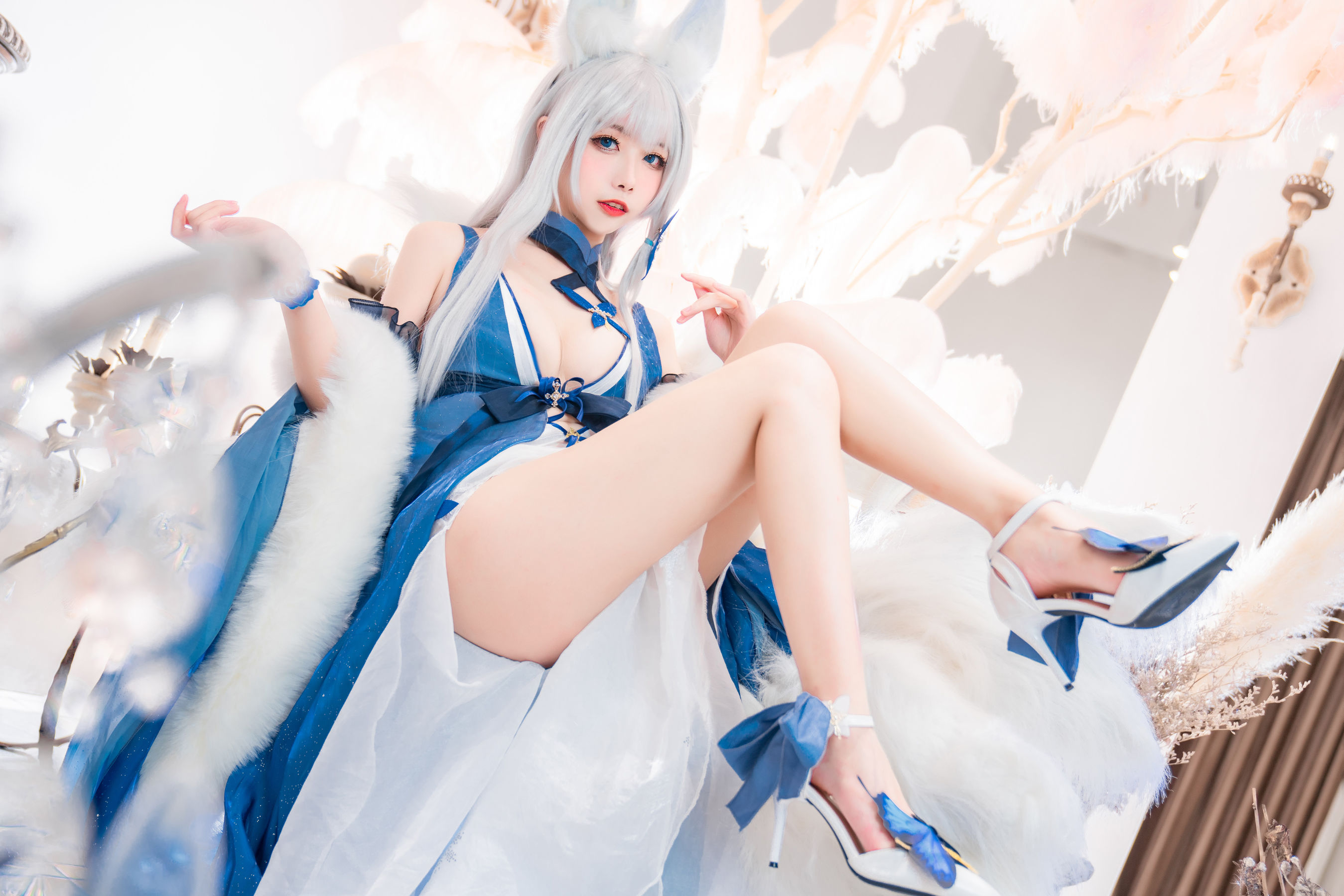 [COS福利] 微博妹子Momoko葵葵 - 信浓礼服第6张