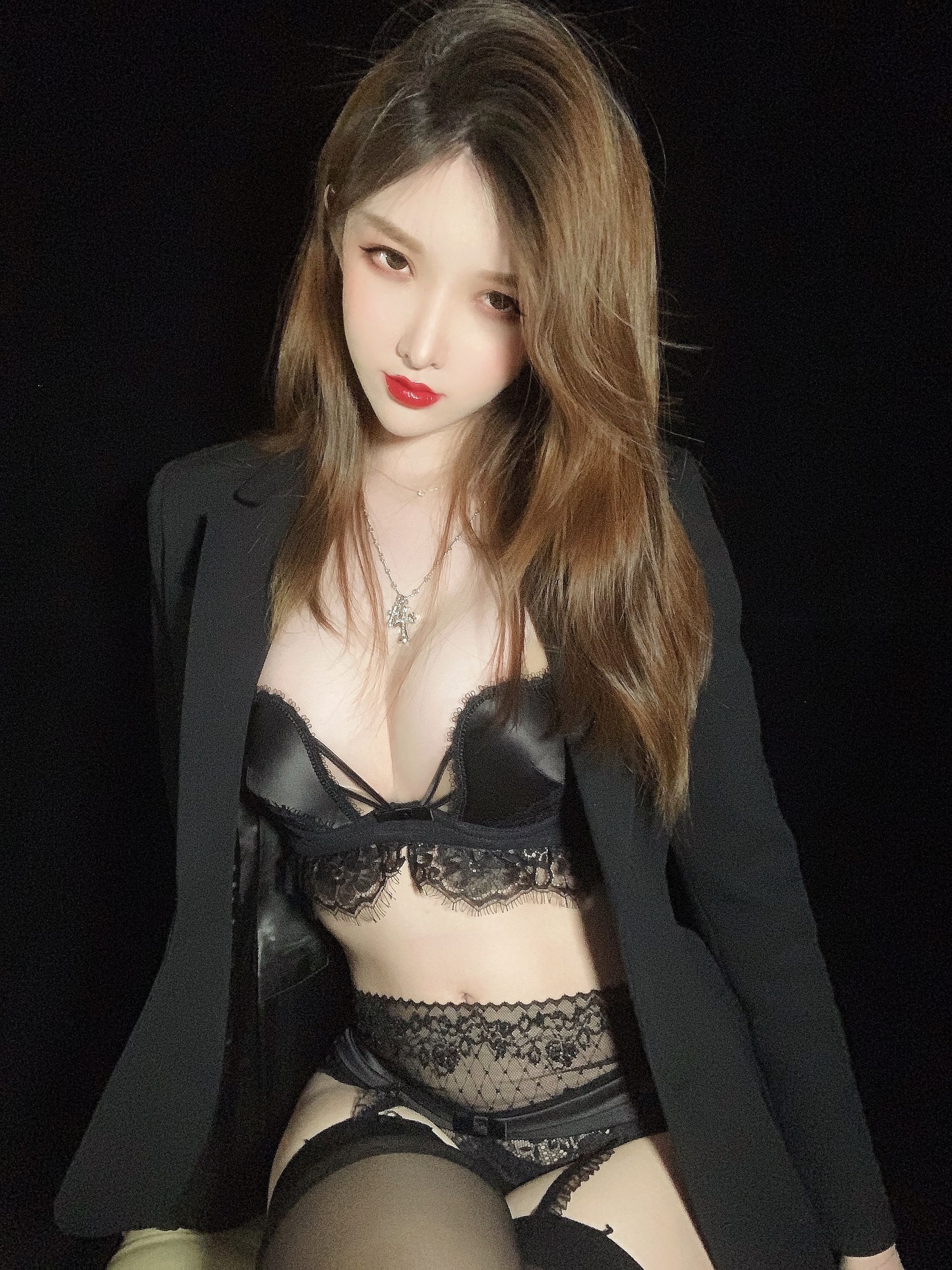 [COS福利] 一小央泽 - 优雅的坏女人罢了第5张