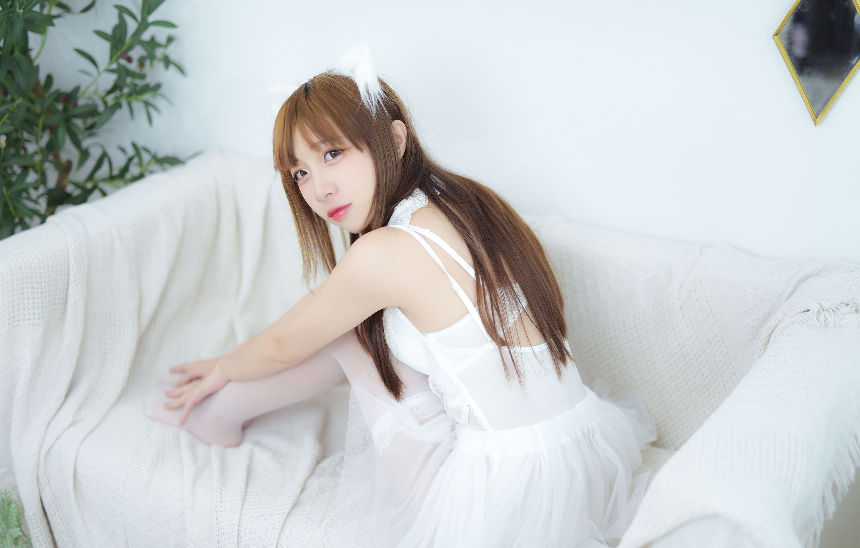 [COS福利] 人气Coser二佐Nisa - 白婚纱第4张