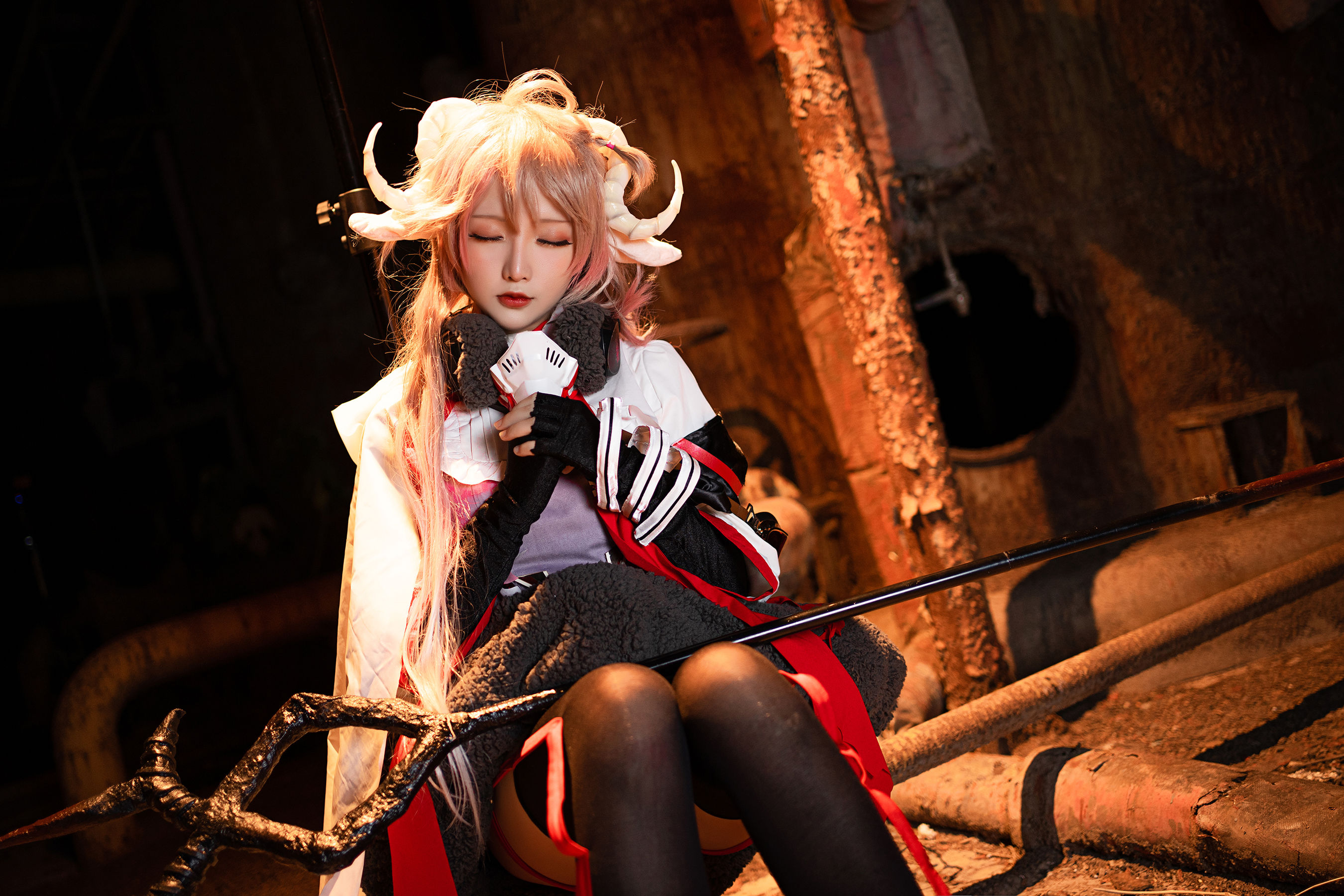 [COS福利] Coser小姐姐星之迟迟 - 明日方舟《艾雅法拉》第5张