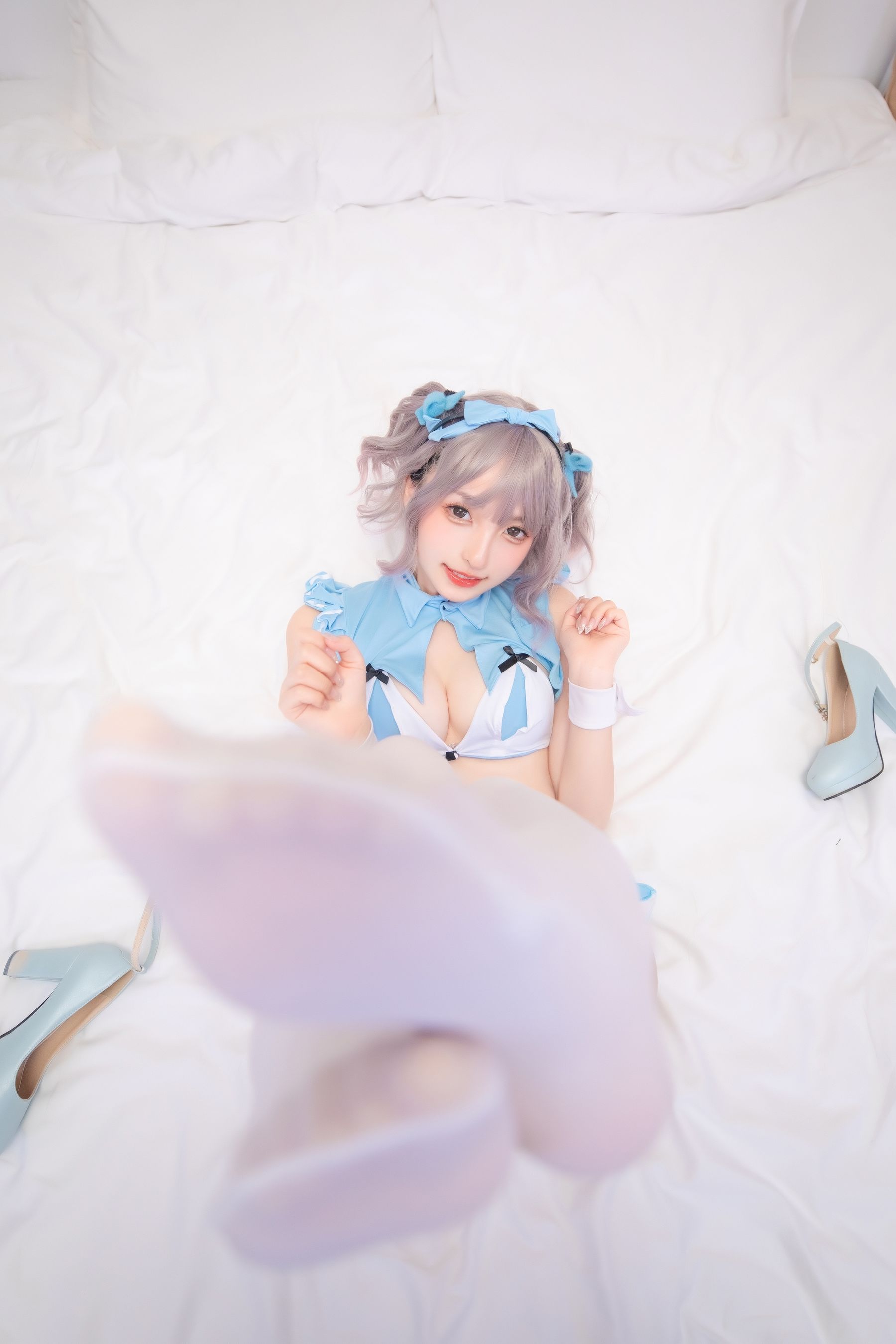 [福利COS] 神楽坂真冬 蓝调女仆第24张