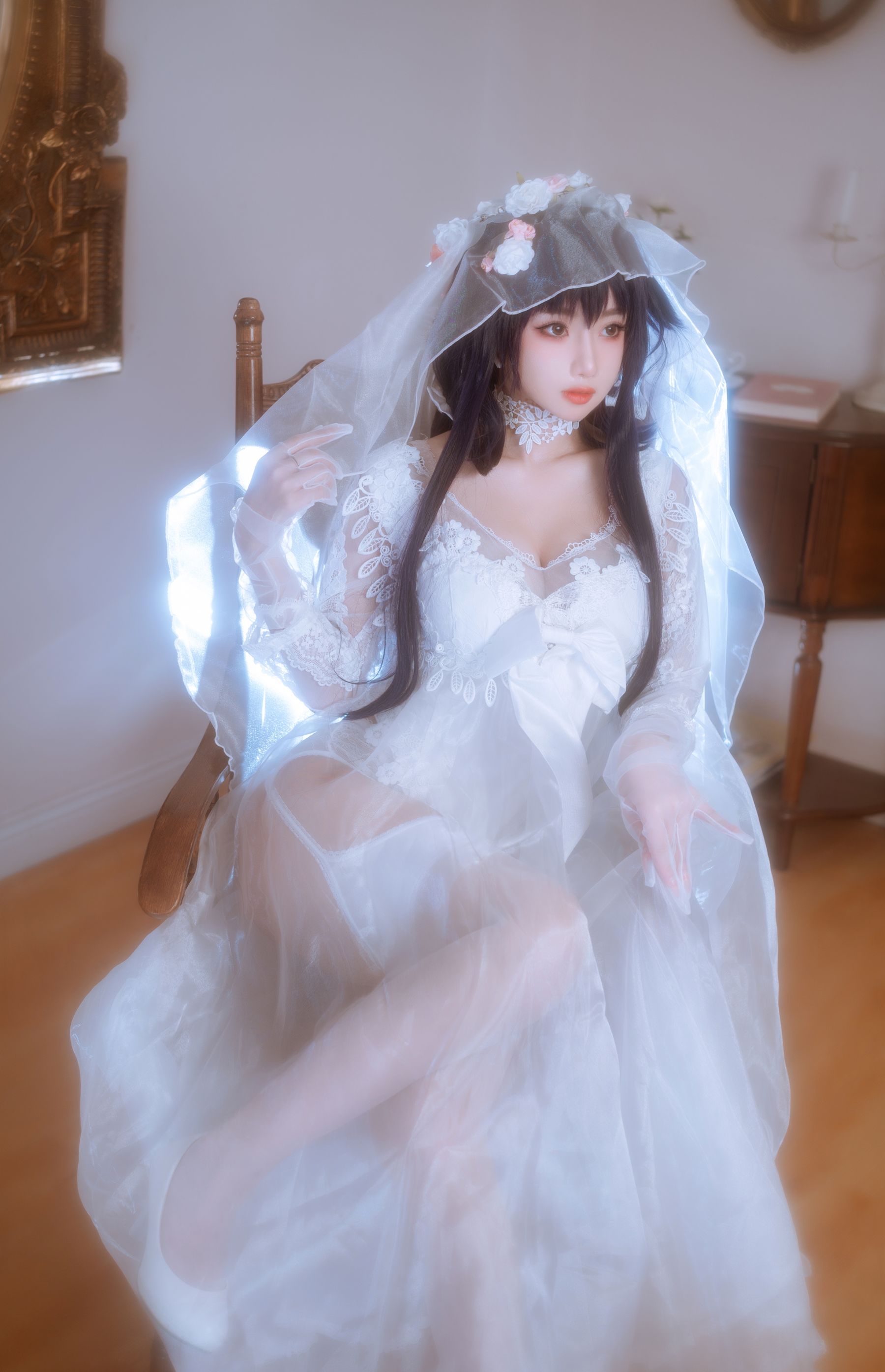 [福利COS] 白嫩美少女鬼畜瑶 - 婚纱第1张