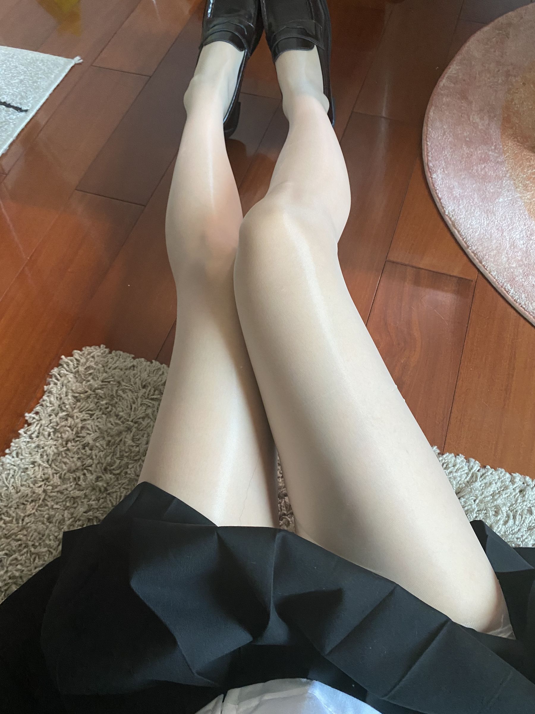 [福利COS] 51酱 - 油光袜第19张