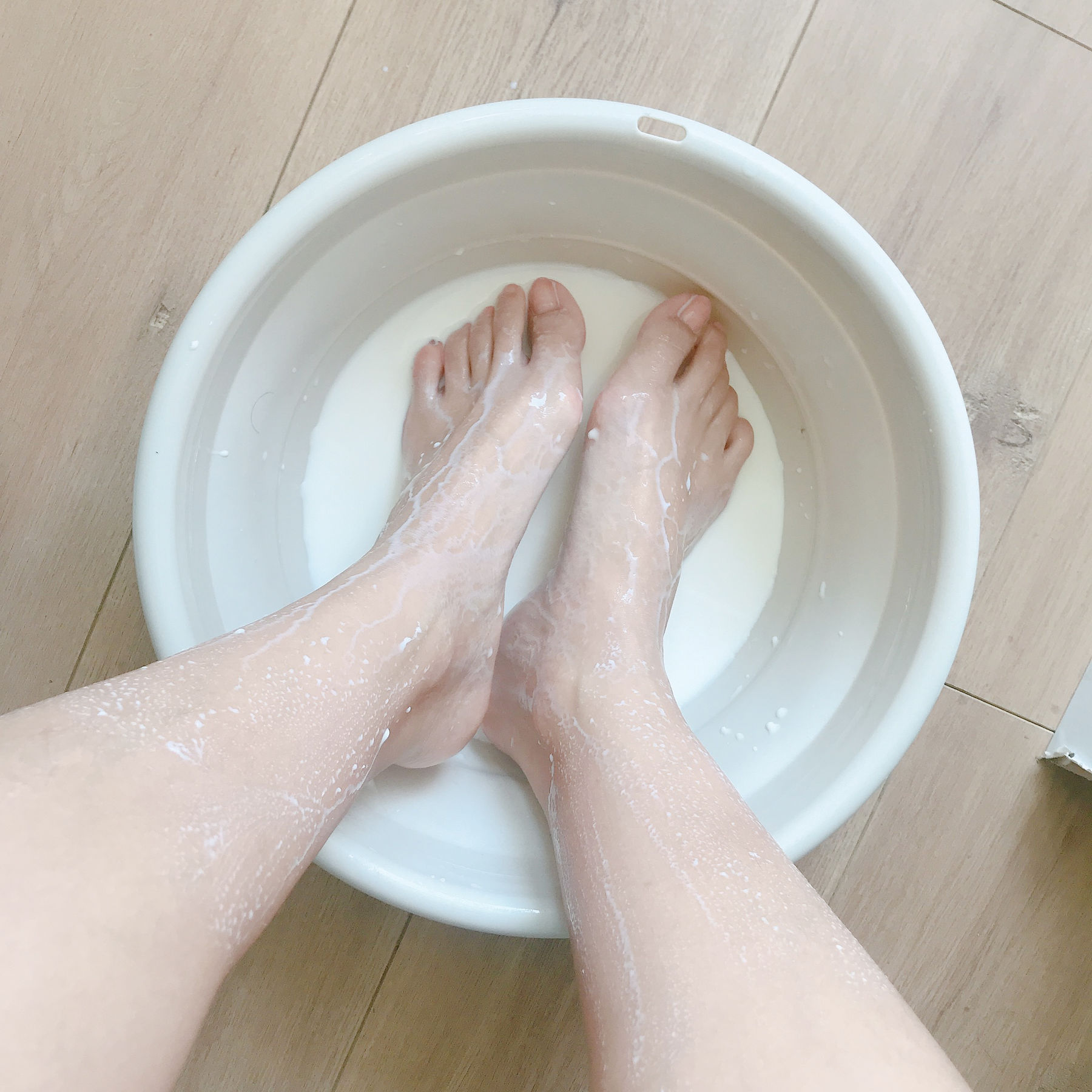 [福利COS] 安乔乔儿(Nia乔乔) No.001 牛奶洗脚第26张