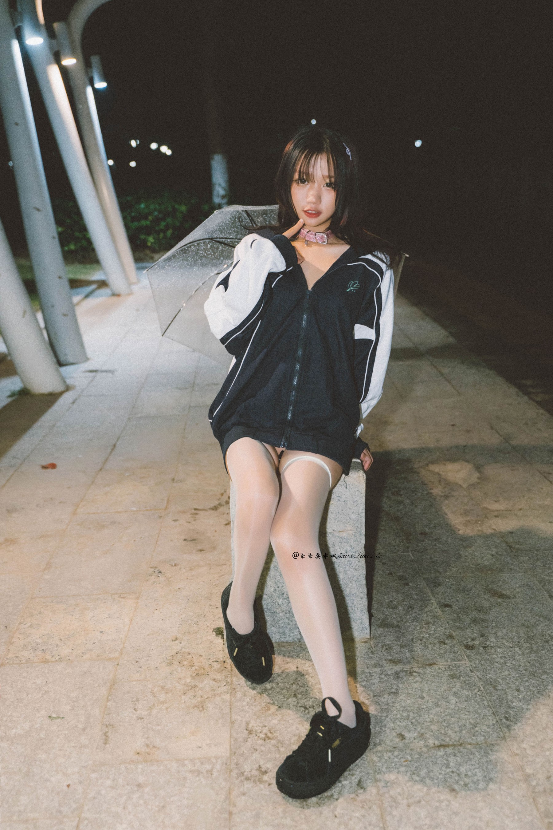 [网红COS] 动漫博主柒柒要乖哦 - 校服第4张