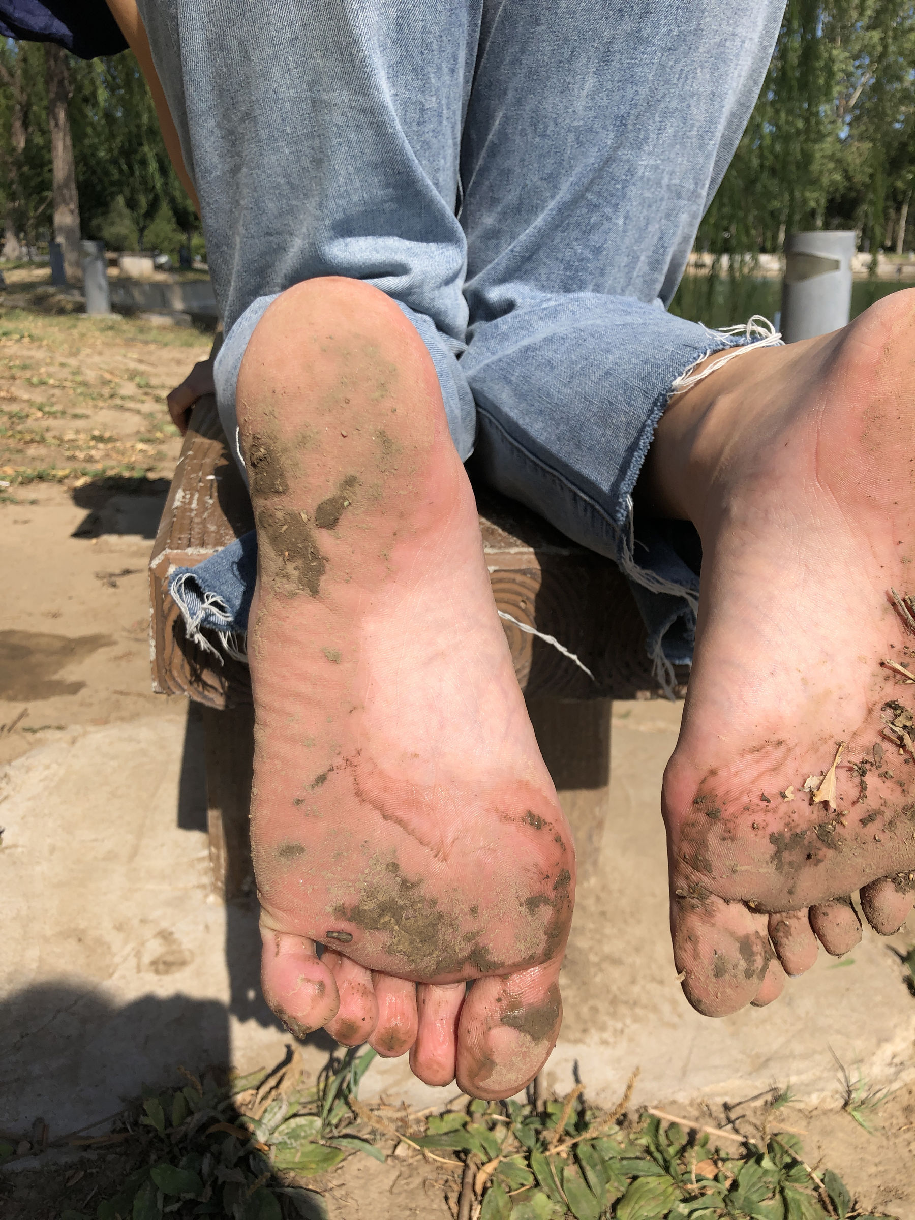 [福利COS] 安乔乔儿(Nia乔乔) No.007 乔乔脏脚底第34张