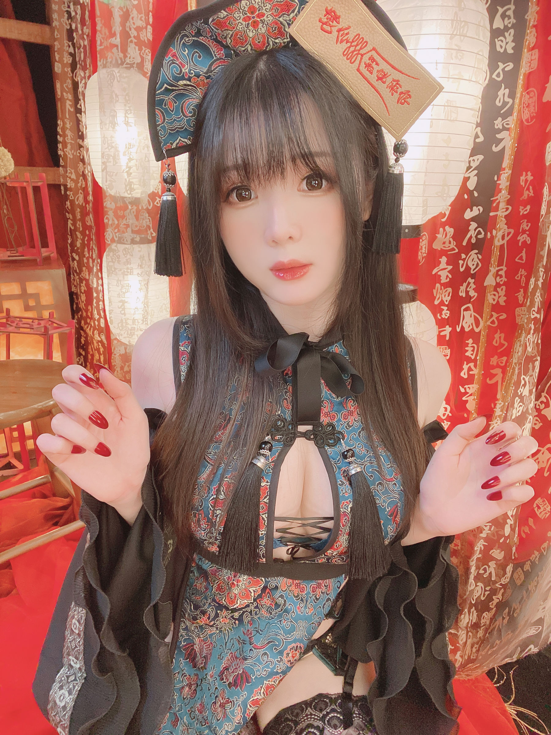 [福利COS] 微博妹纸霜月shimo - キョンシーちゃん自撮り第3张