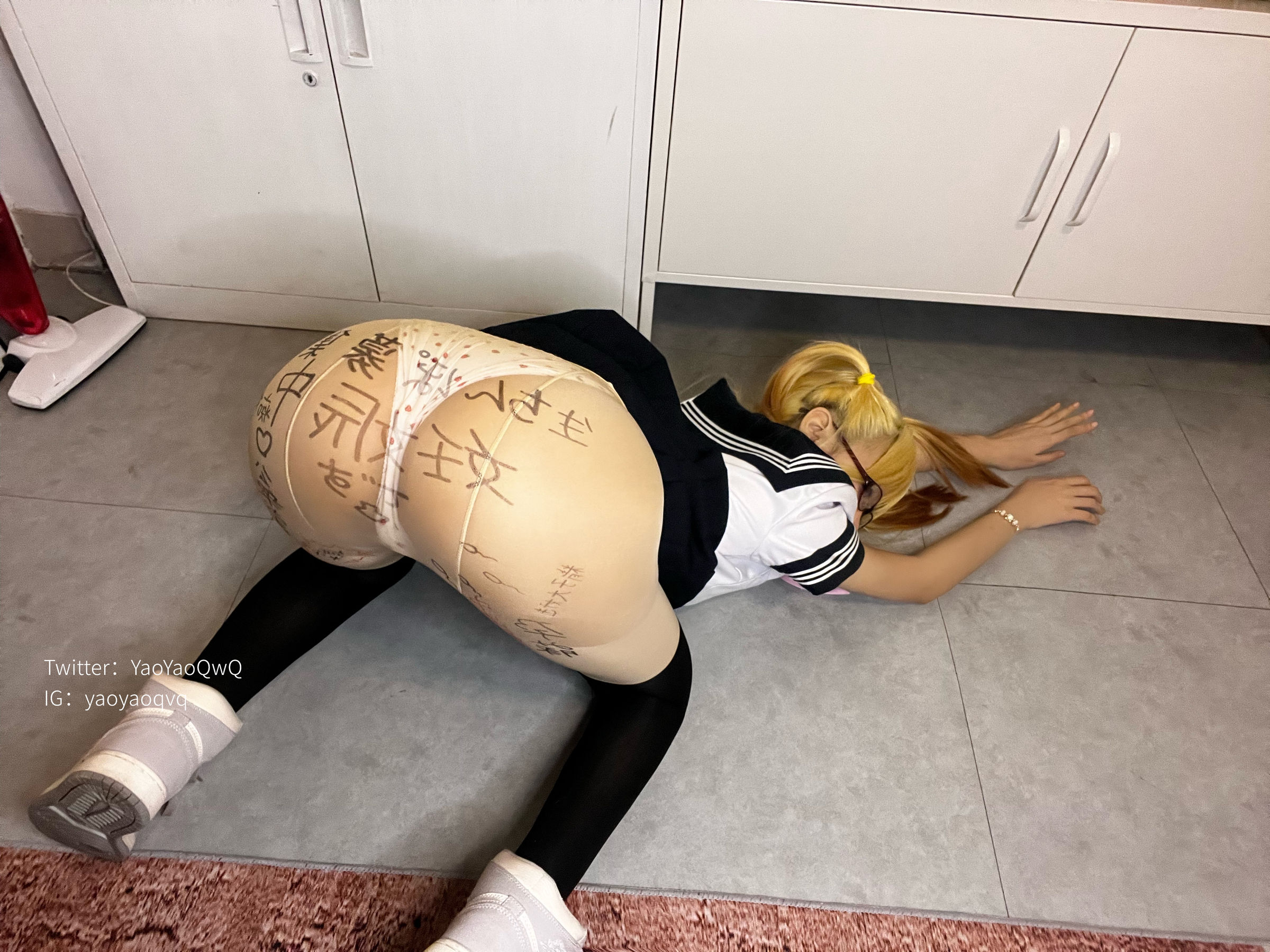 [福利COS] 萌妹子Coser摇摇乐yoyo fantia 22年1月会员合集 Jk系列第18张