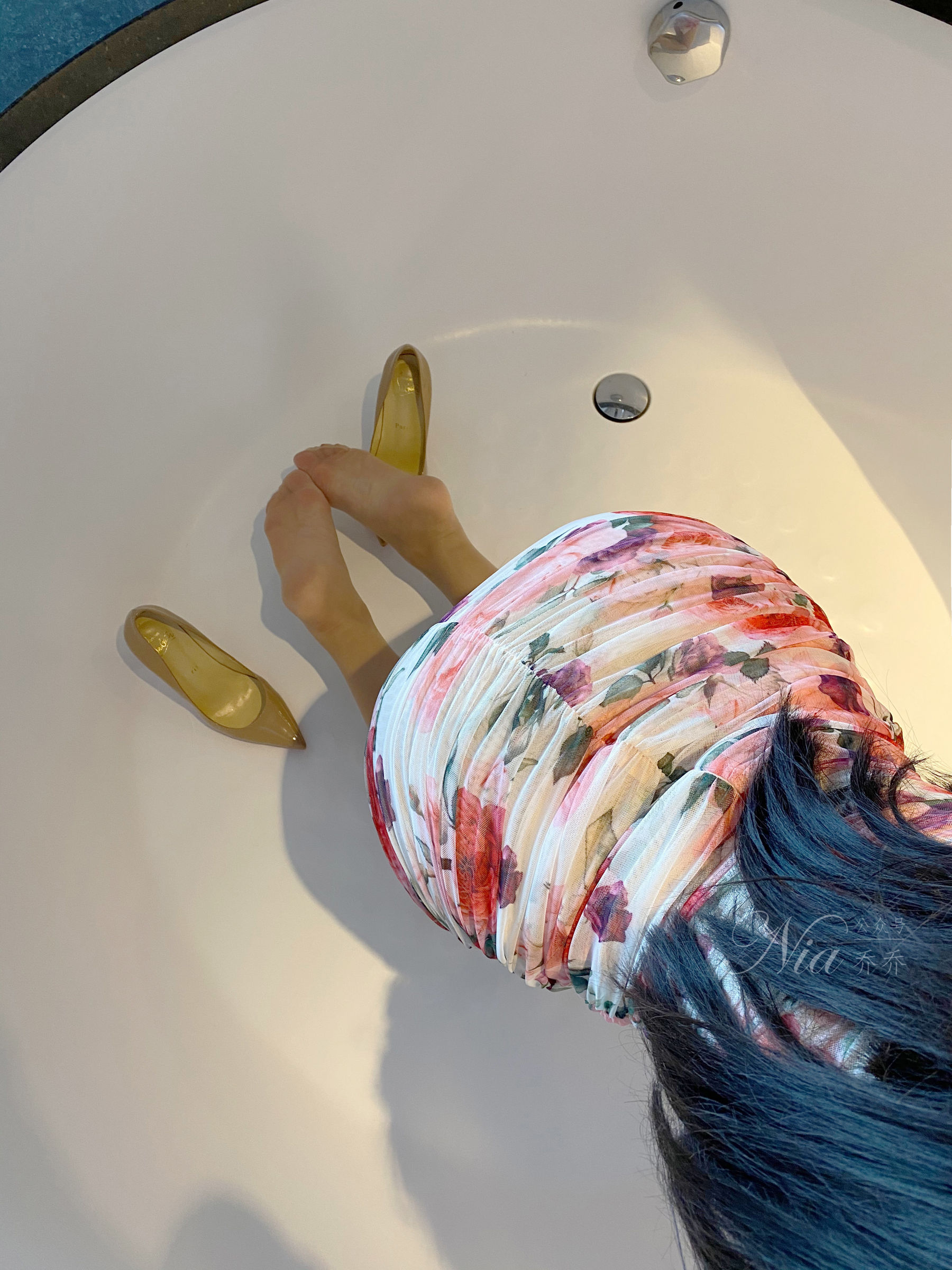 [福利COS] 安乔乔儿(Nia乔乔) No.030 温柔少妇风第12张