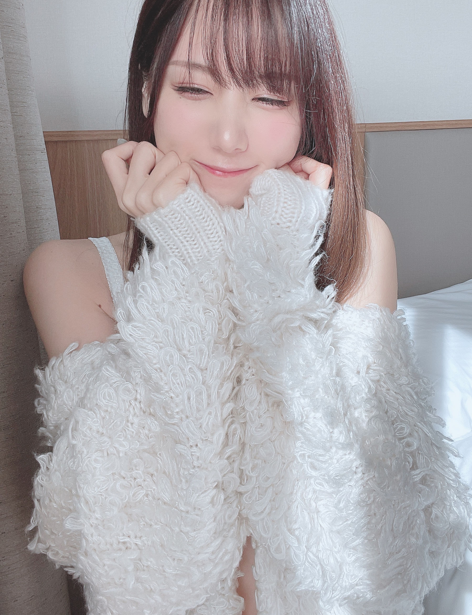 [福利COS] 日本甜美COSERけんけん[fantia] 20211120-温泉旅おまけ♨️ まっしろでふわふわ第5张