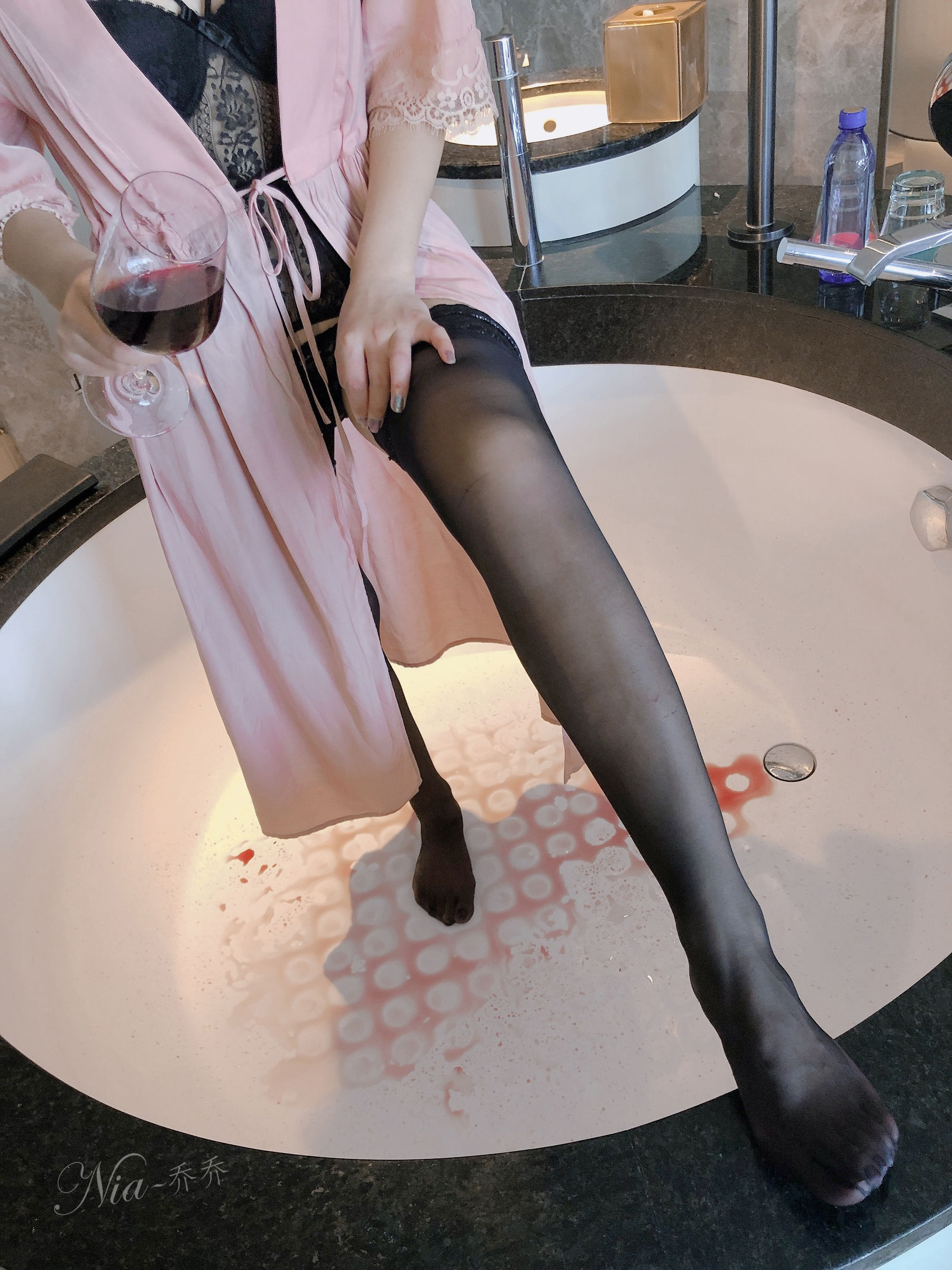 [福利COS] 安乔乔儿(Nia乔乔) No.025 宿醉第20张