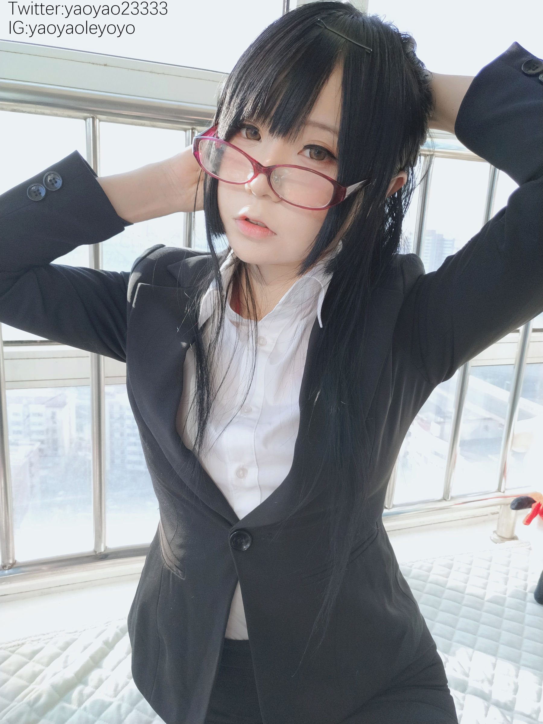 [福利COS] 萌妹子Coser摇摇乐yoyo - 补习老师第2张