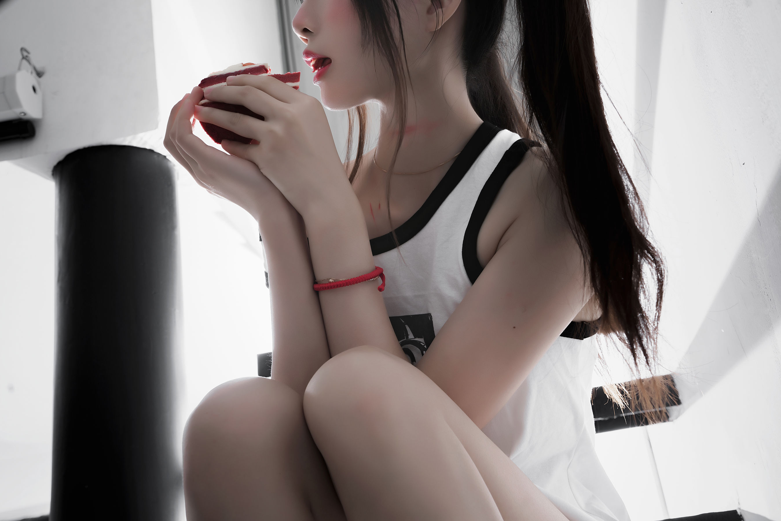 [福利COS] 桜桃喵 - 狼崽崽第13张