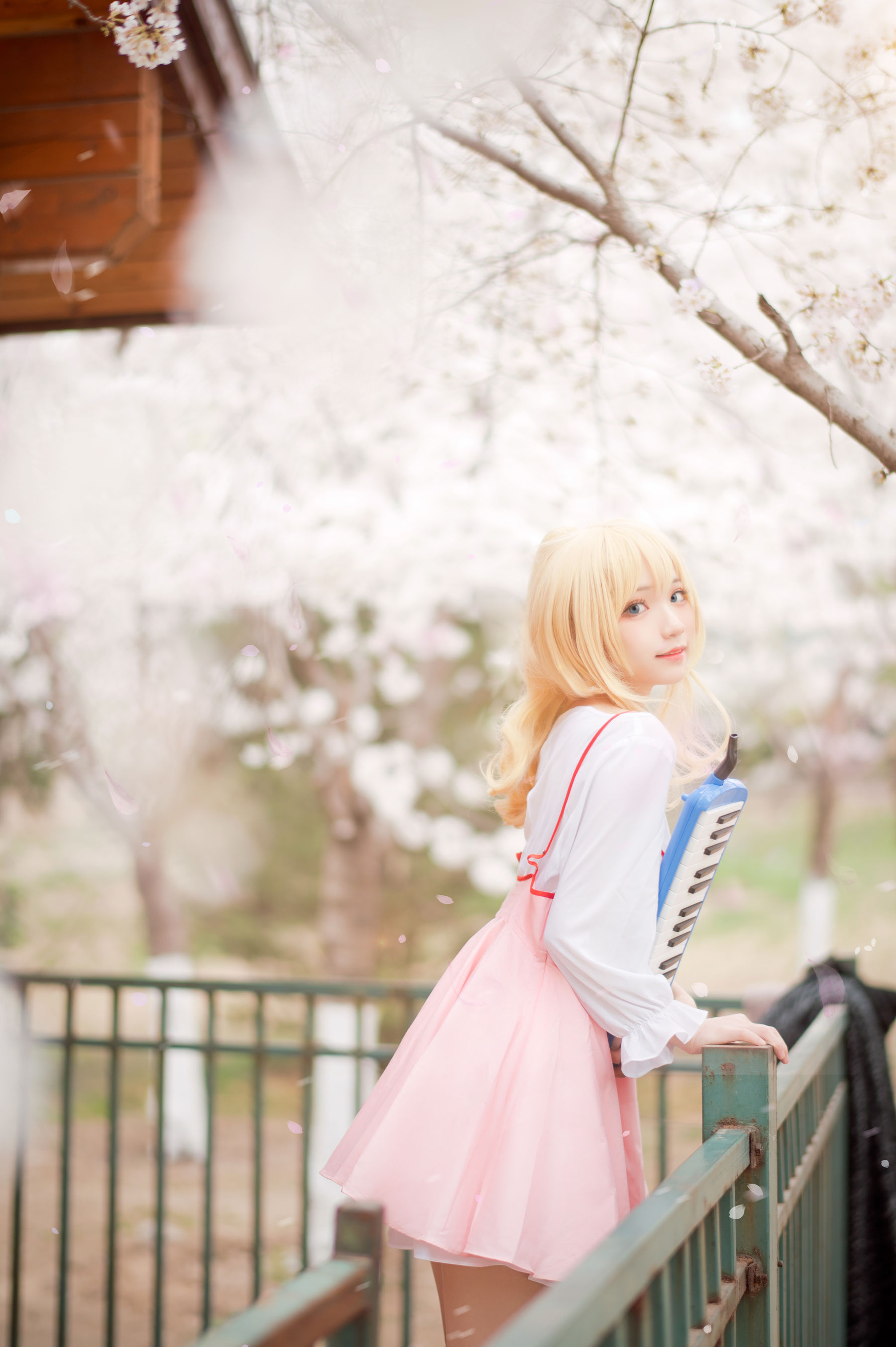 [福利COS] 花柒Hana - 宫园熏粉裙第3张