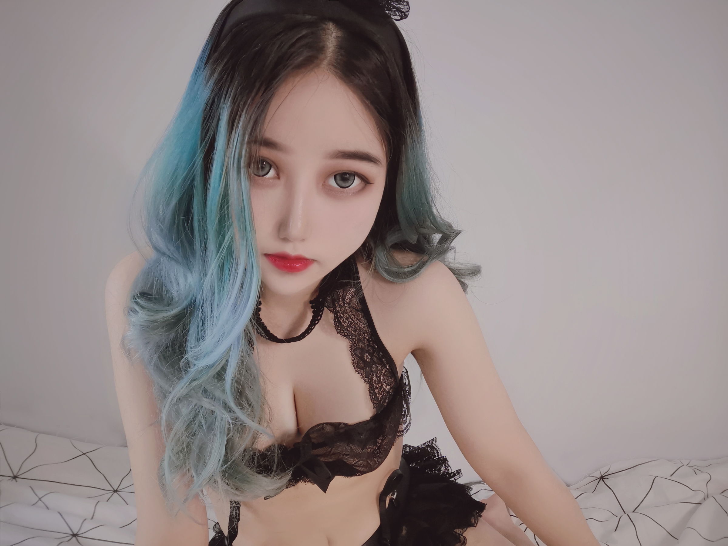 [福利COS] eloise软软 - 小粉盒黑兔子第25张