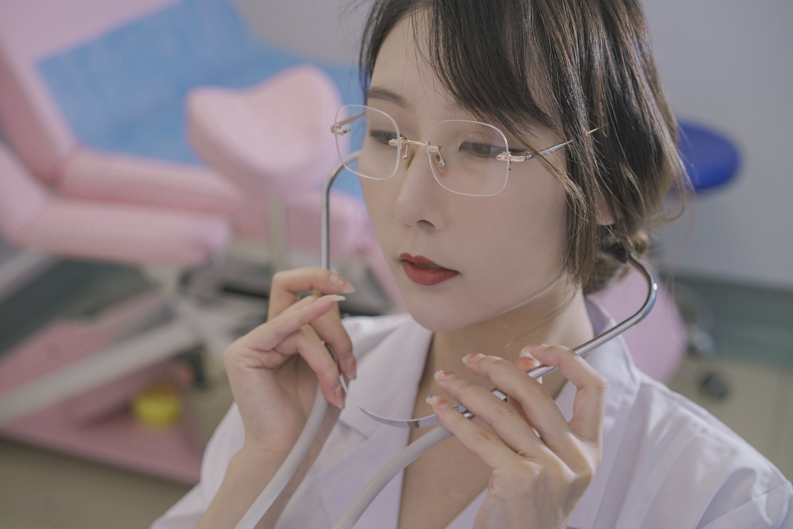 [福利COS] 云溪溪&amp;amp;奶桃桃 N47医护第8张