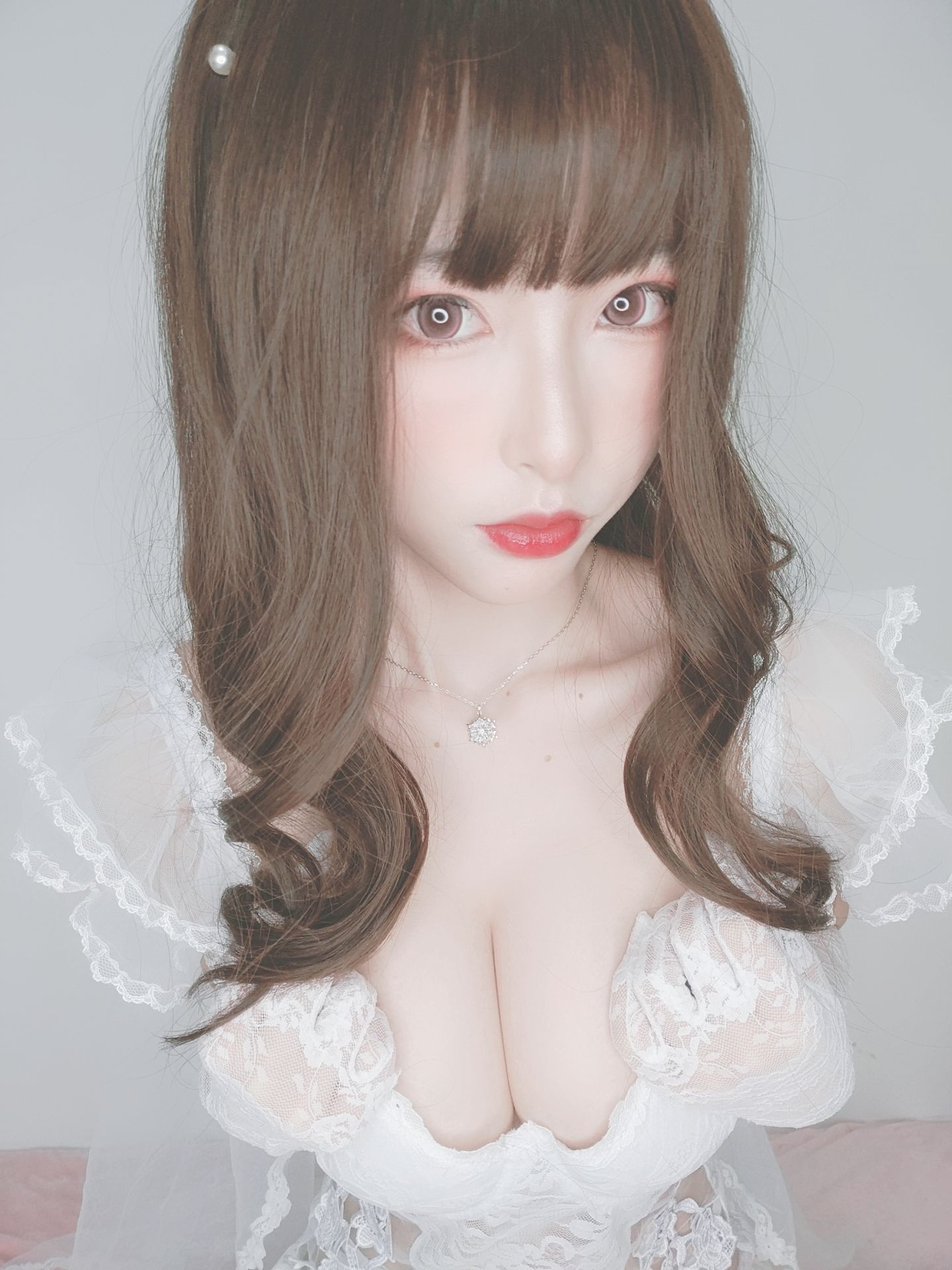 [福利COS] 尤物清水由乃 - 花嫁自拍第1张