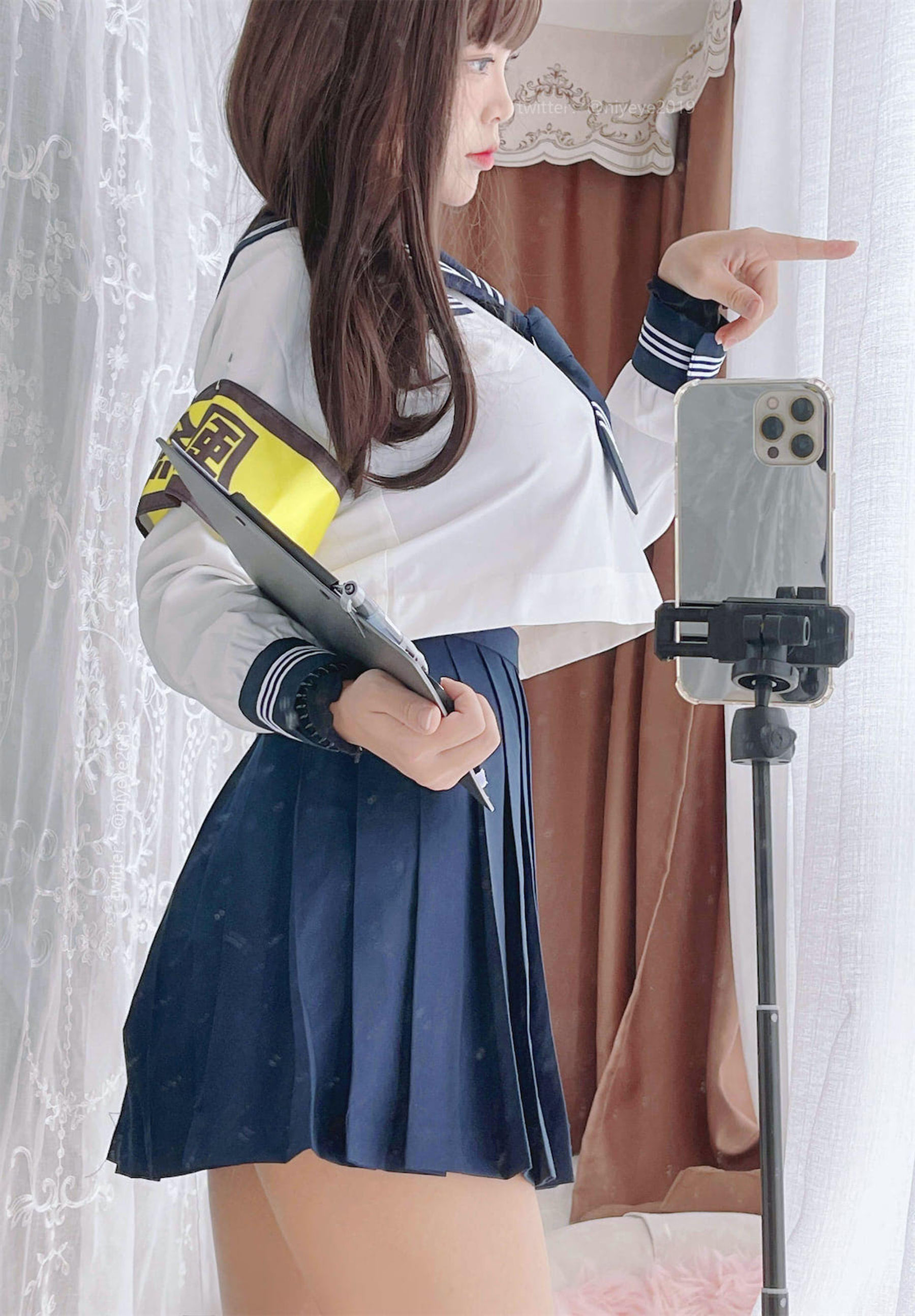 [福利COS] 萌系小姐姐-白烨-&amp;amp;耶米西奶露 - 风纪委员第9张