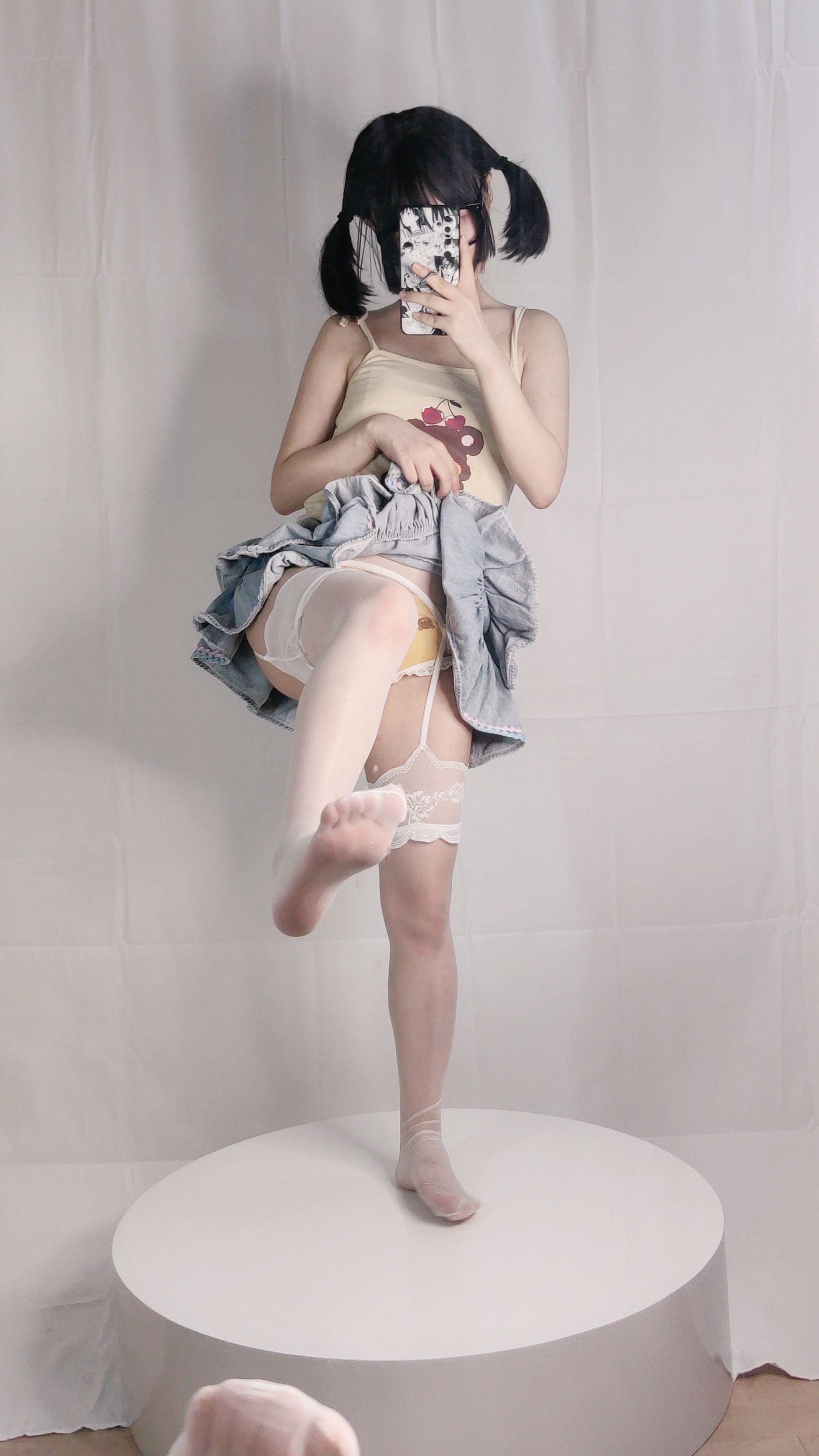 [福利COS] 神沢永莉 - 绫蛋糕裙吊带袜汐第8张