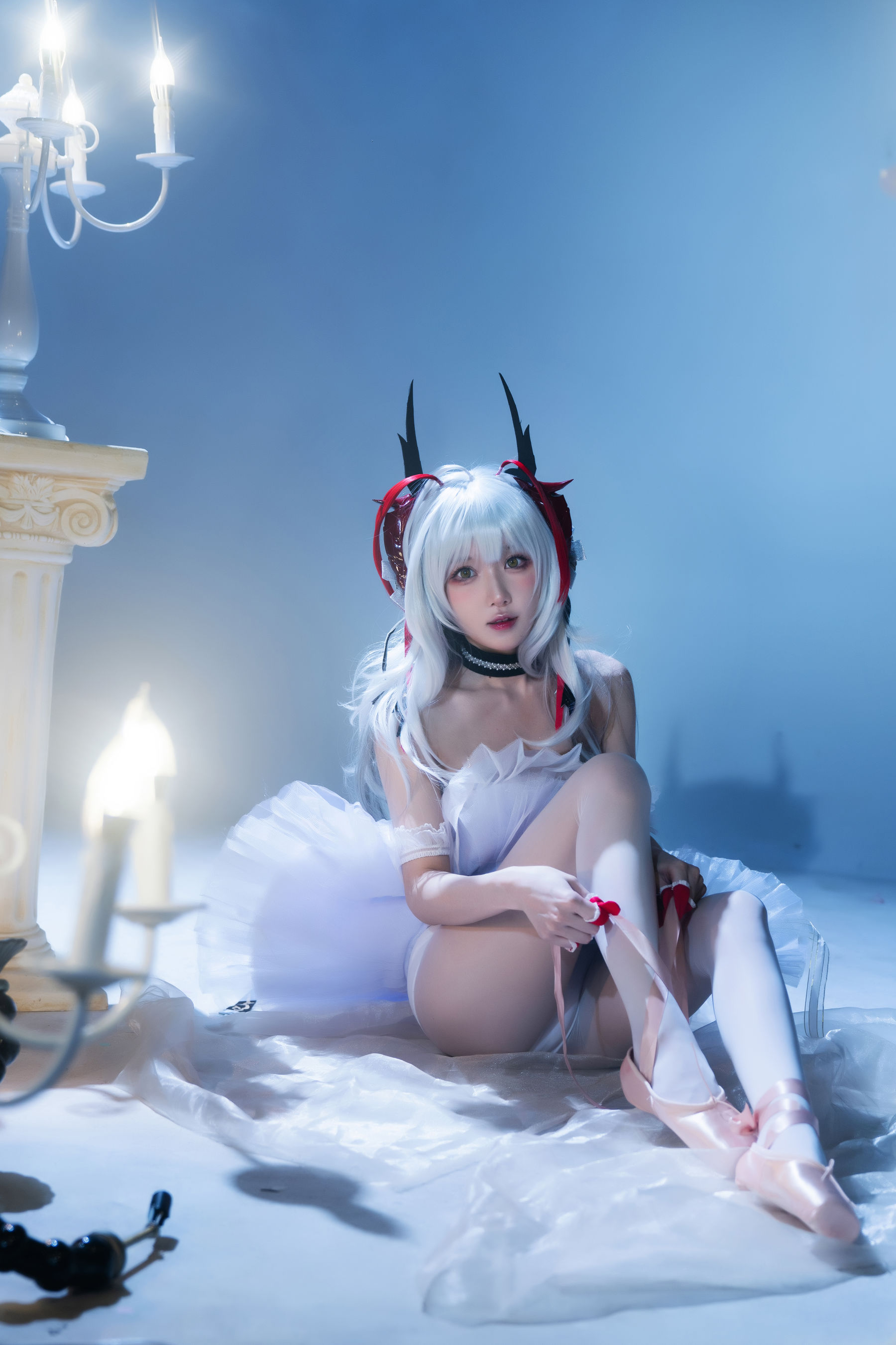 [福利COS] 动漫博主阿包也是兔娘 - 明日方舟 芭蕾第4张