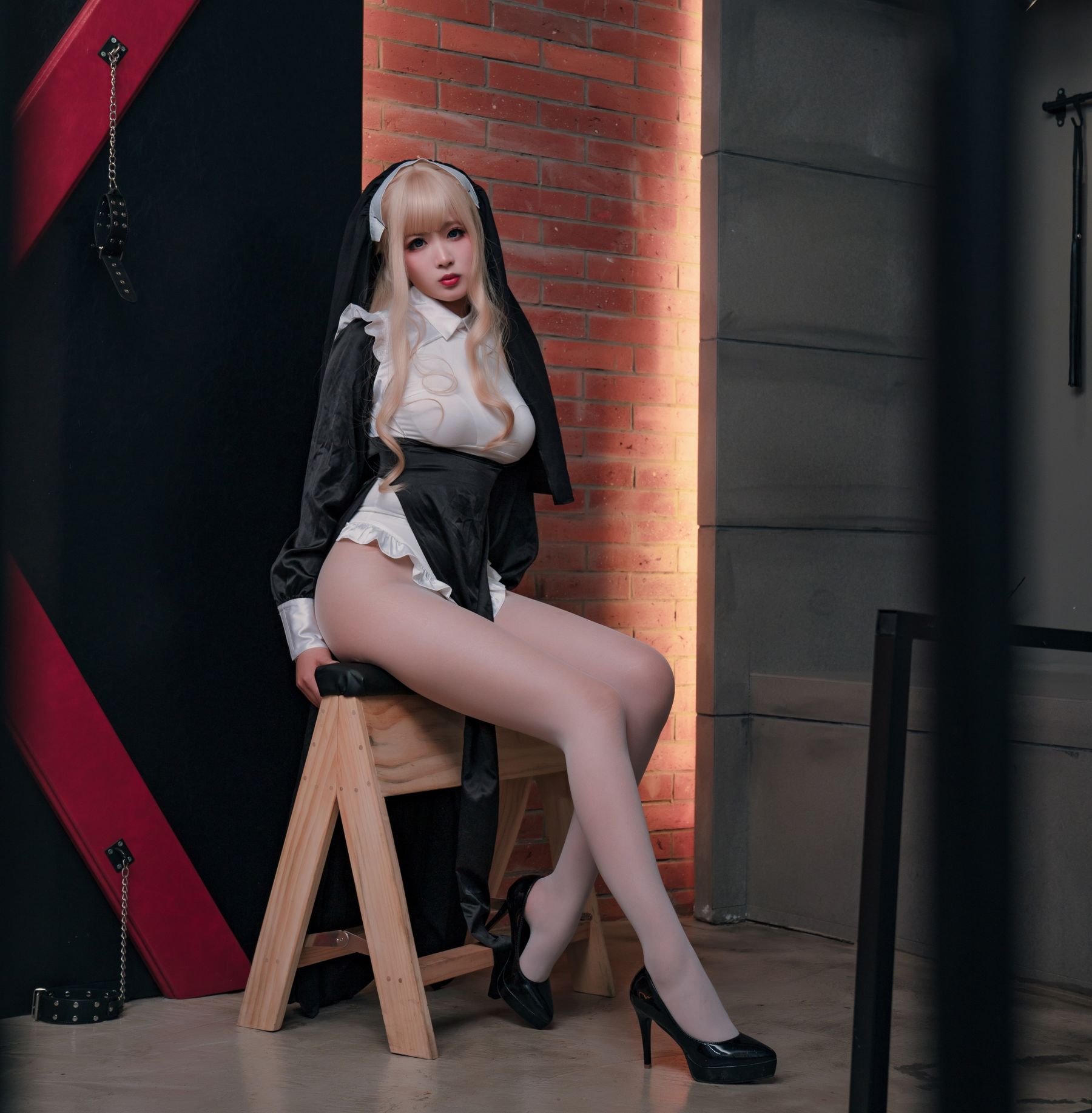 [福利COS] 轩萧学姐 - 修女第8张