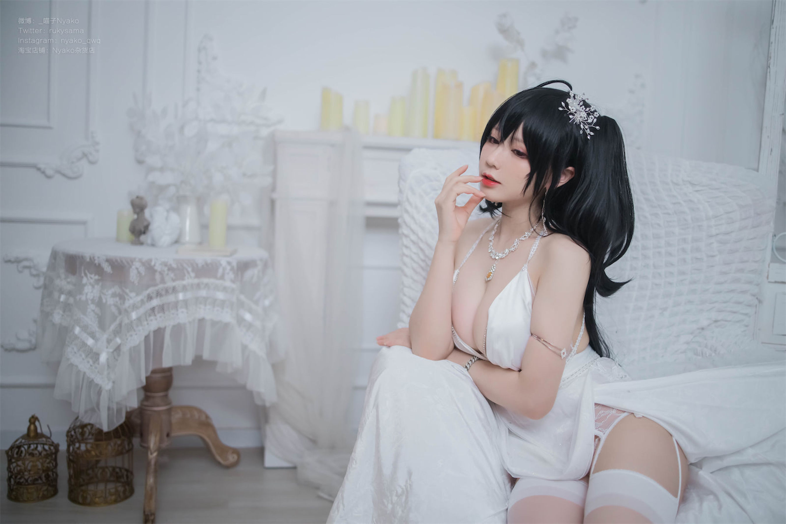 [福利COS] 萌妹子Nyako喵子 - 大凤纯白婚纱第12张