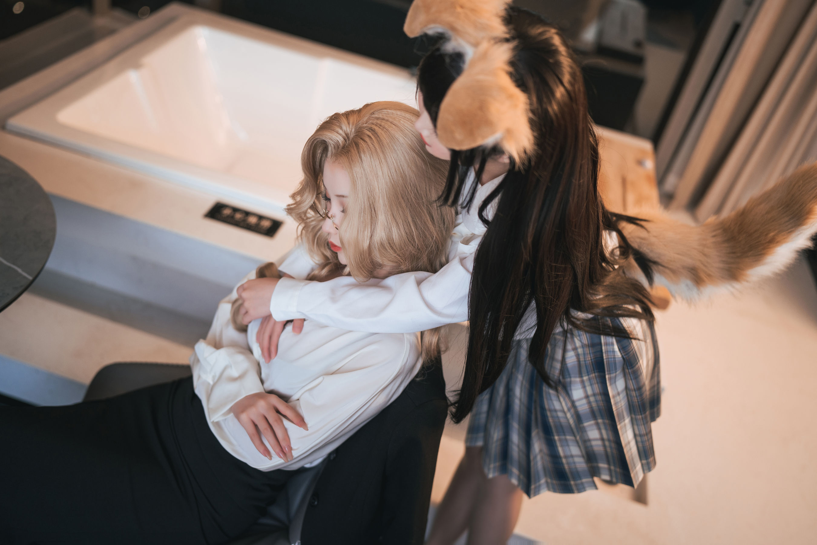 [福利COS] COS福利rioko凉凉子&amp;amp;面饼仙儿 - 女上司双人版第2张