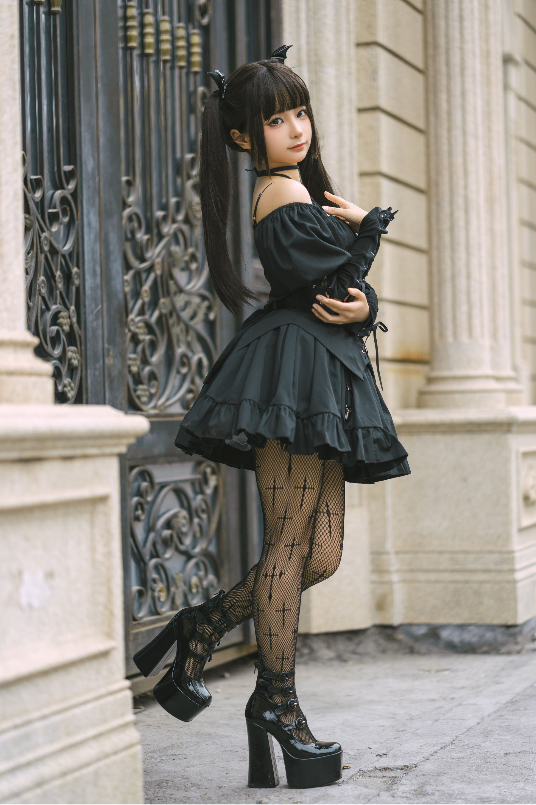 [福利COS] 动漫博主蠢沫沫 - 双马尾小恶魔第4张