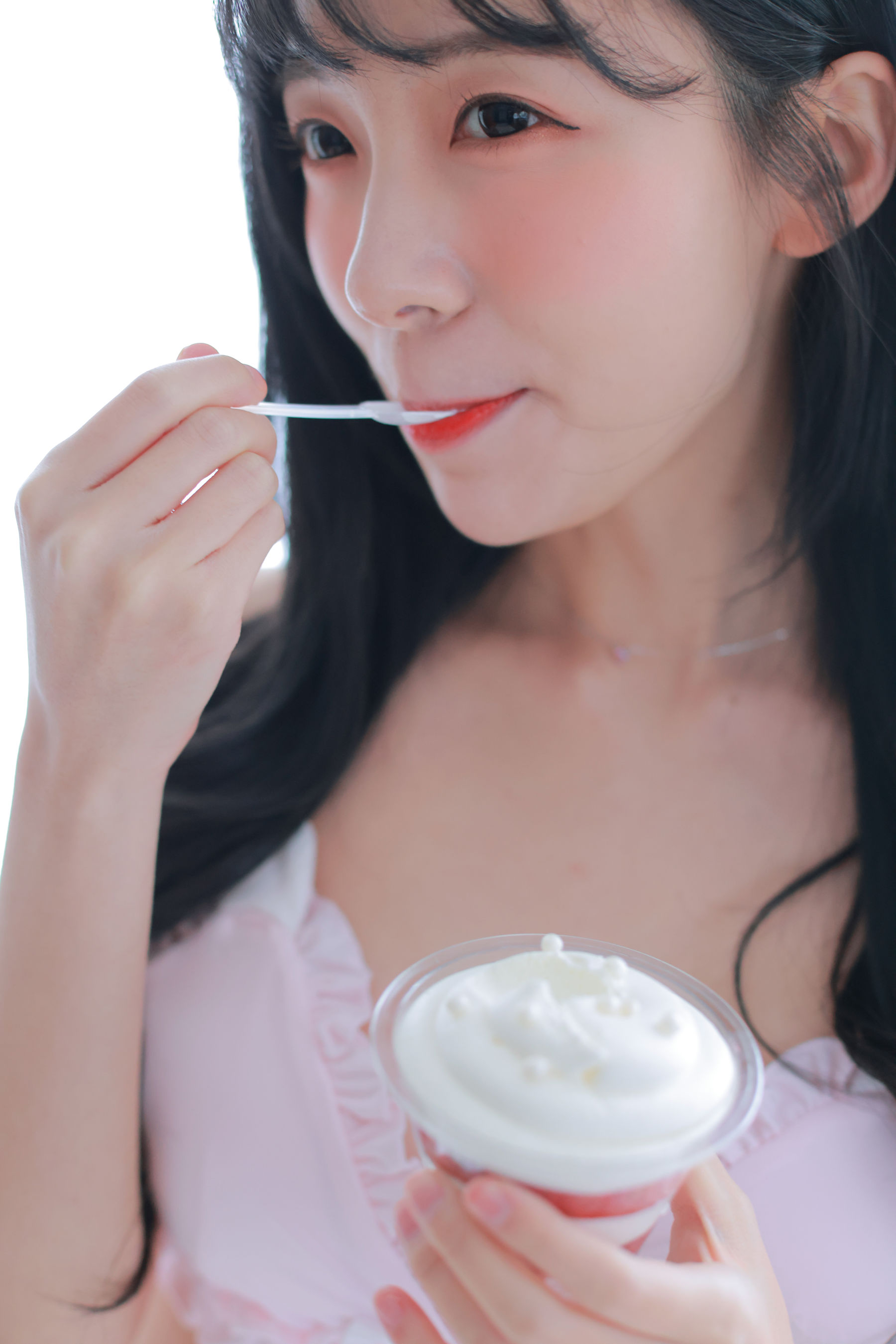 [福利COS] PATREON  Sovely - Housekeeper Photo Set Collection Part 2-2第21张