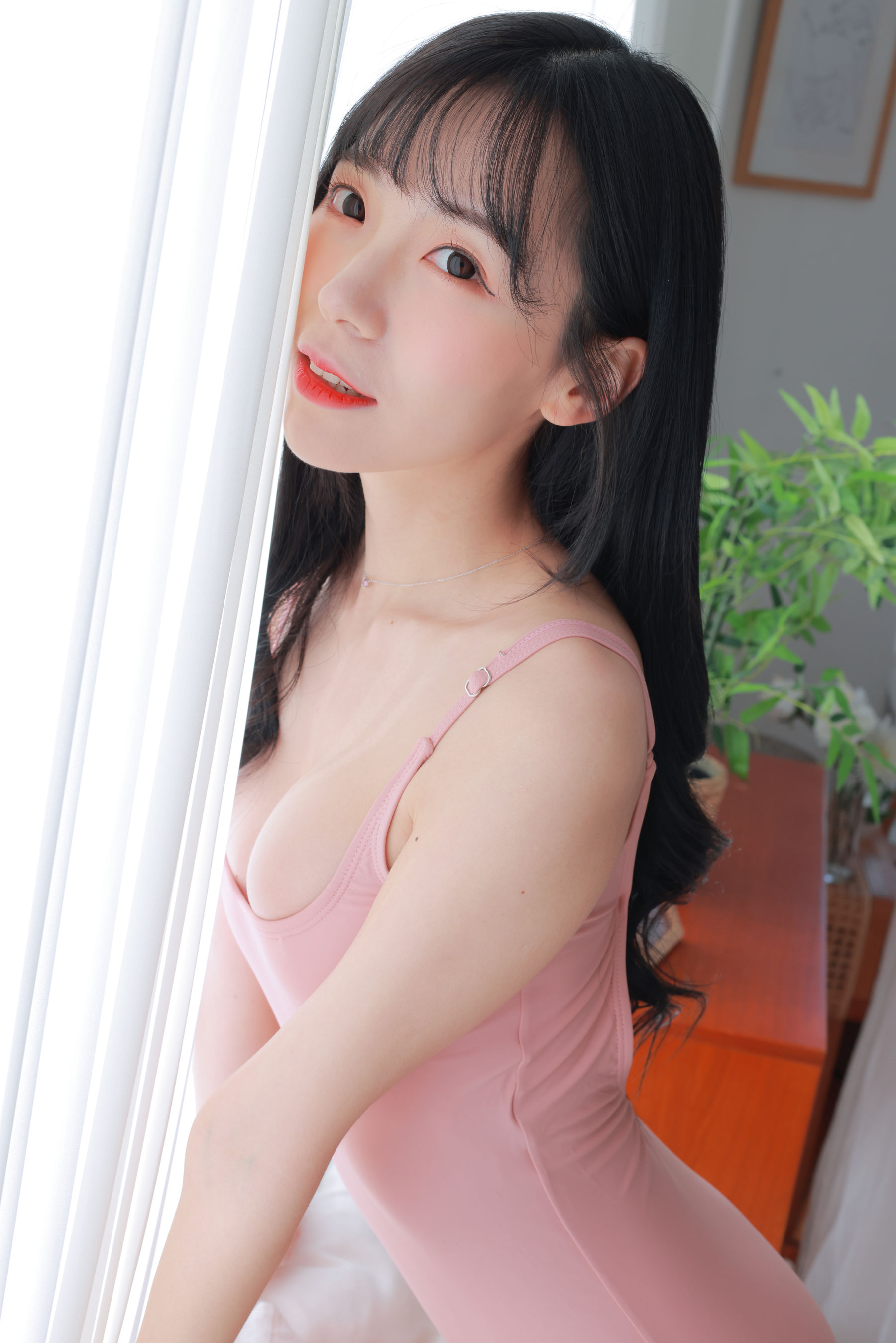 [福利COS] PATREON  Sovely - Housekeeper Photo Set Collection Part 2-1第7张