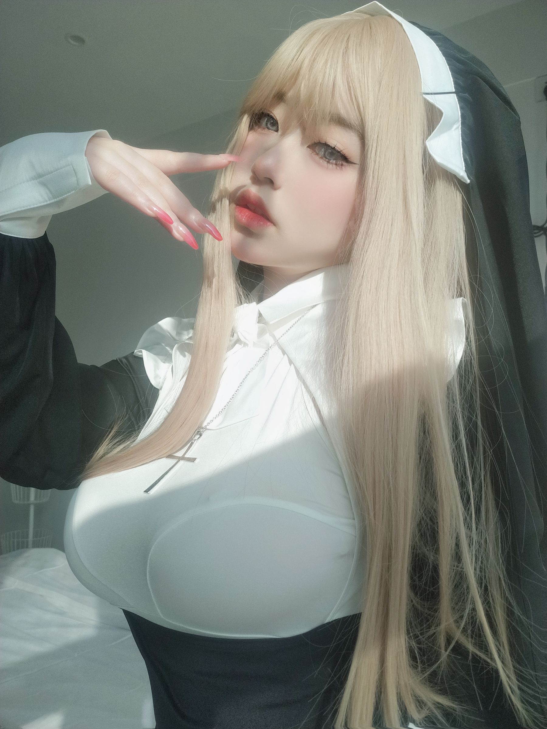 [福利COS] 女主K - 修女第7张