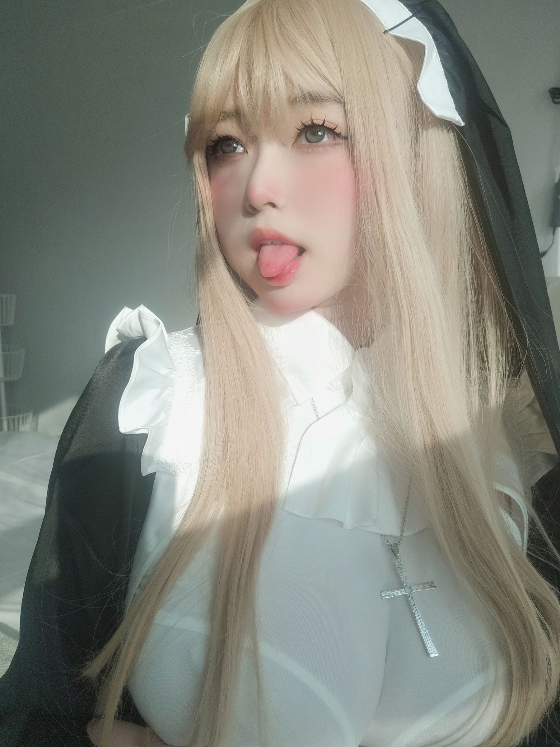 [福利COS] 女主K - 修女第9张