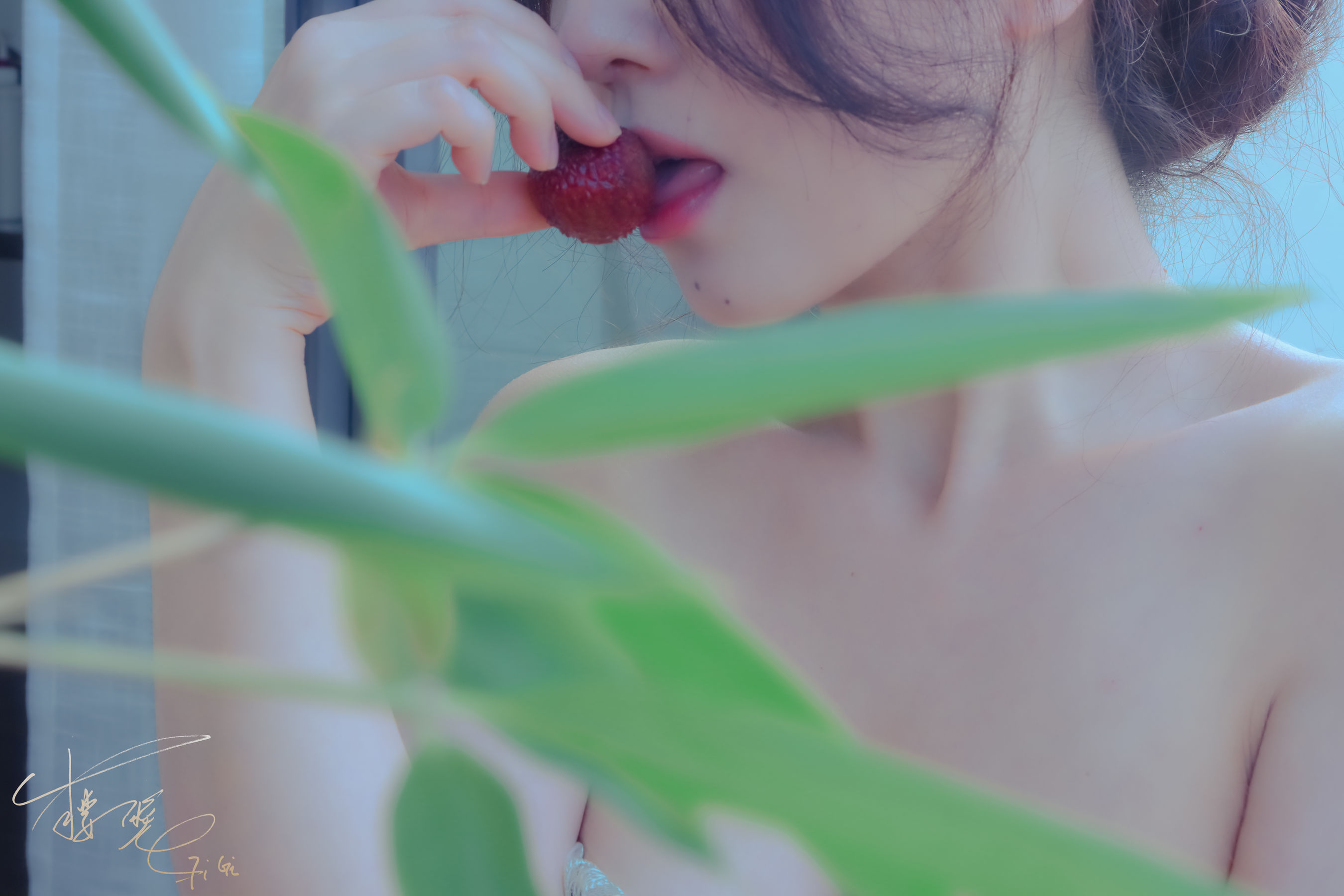 [福利COS] 网络红人樱晚gigi - 夏末未至第3张