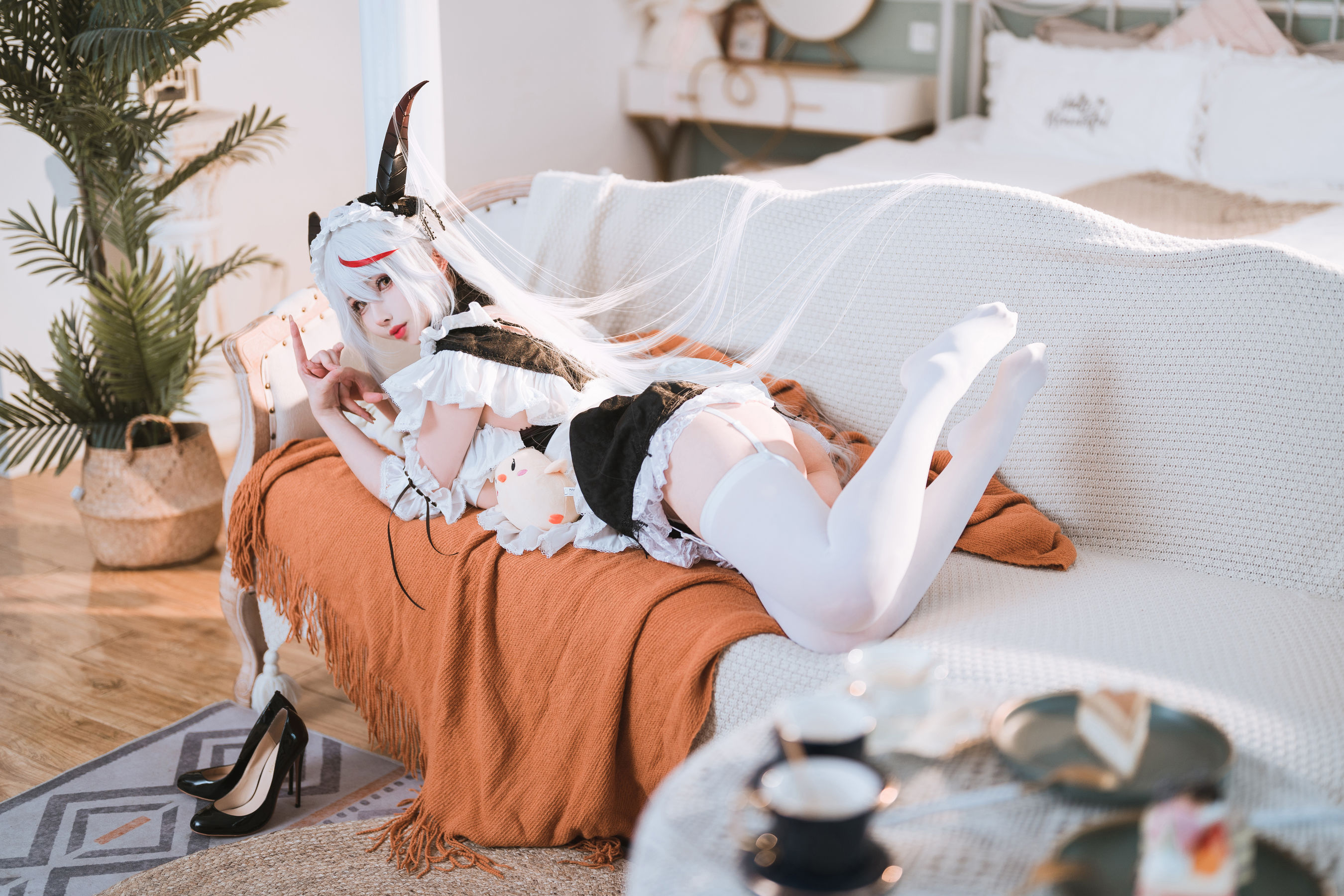 COS福利rioko 凉凉子 - 妄想航线 港区的龙女仆第1张