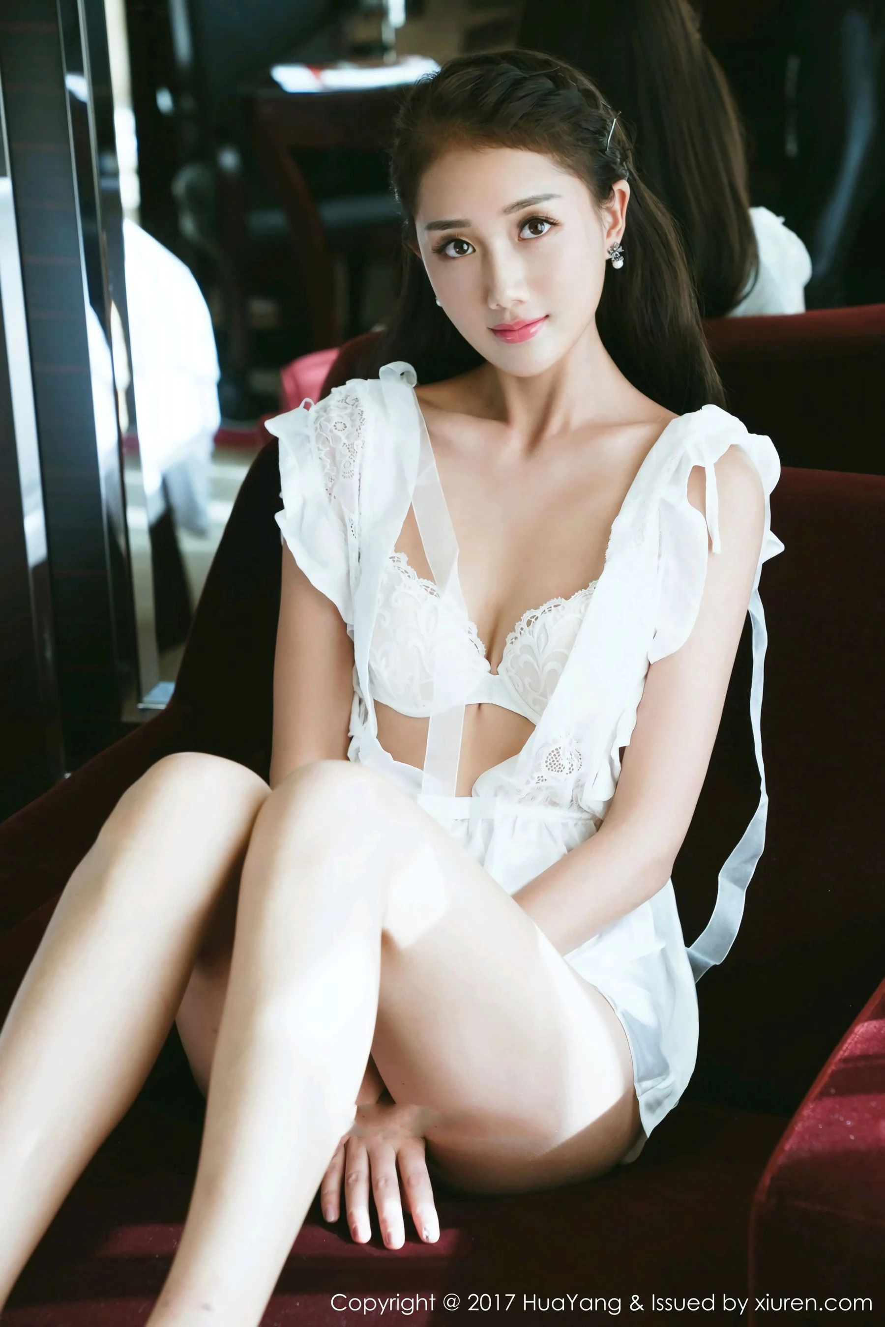  晴儿Anne《五官精致颜值清新秀丽》 花漾Show Vol.009第2张