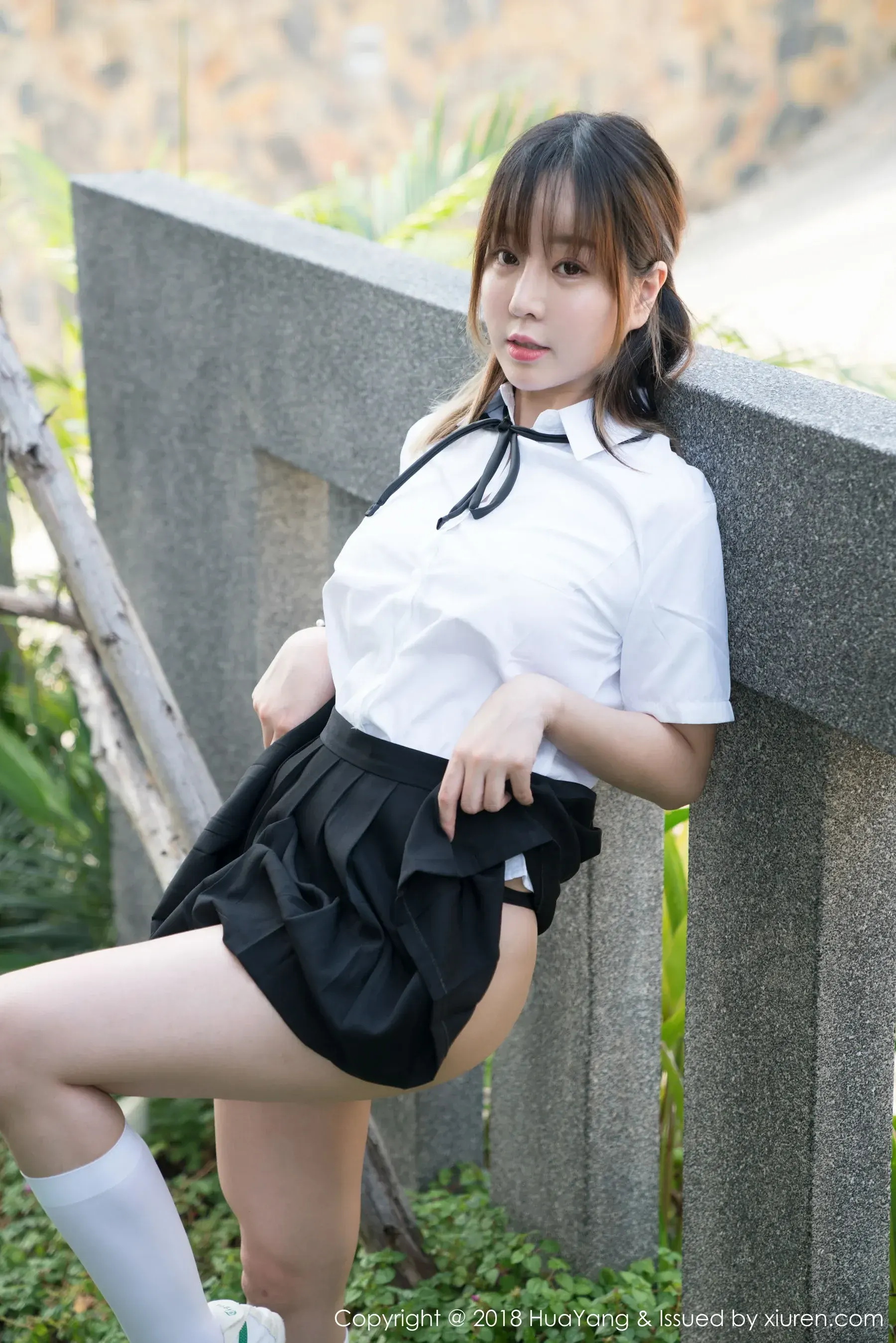  王雨纯/妮小妖《黑丝老师调教》 模特合集 花漾 Vol.048第12张