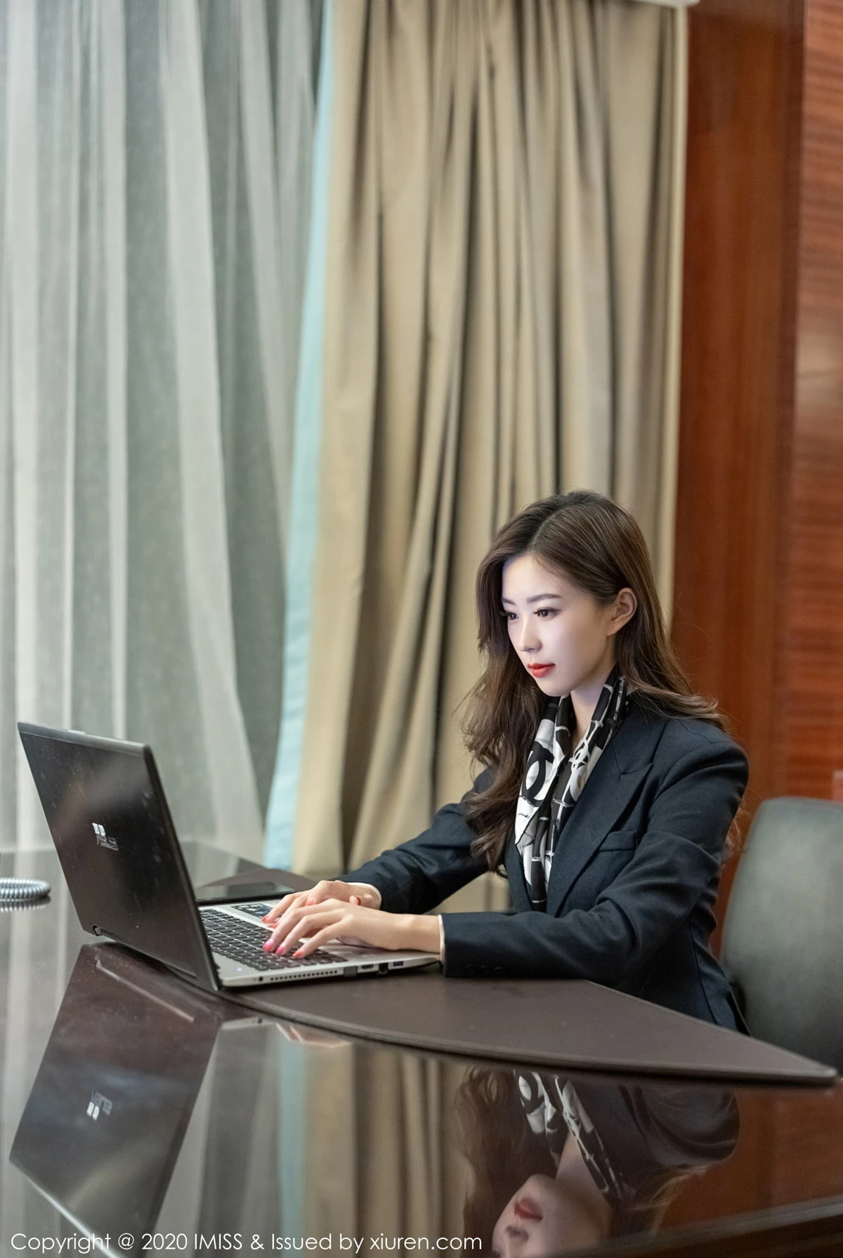  爱蜜社 VOL.444 杨紫嫣Cynthia第1张