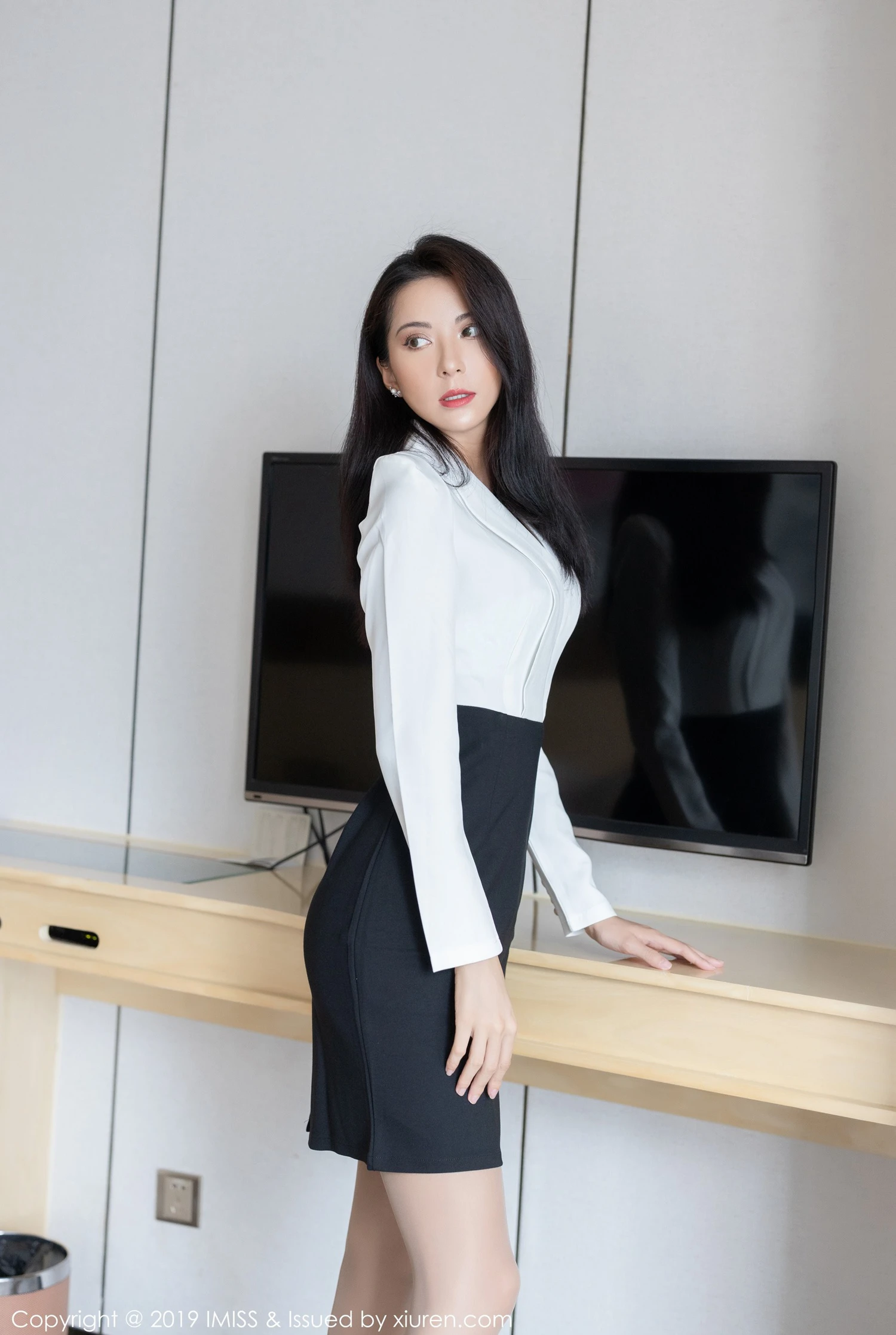  爱蜜社 VOL.414 Carry第2张