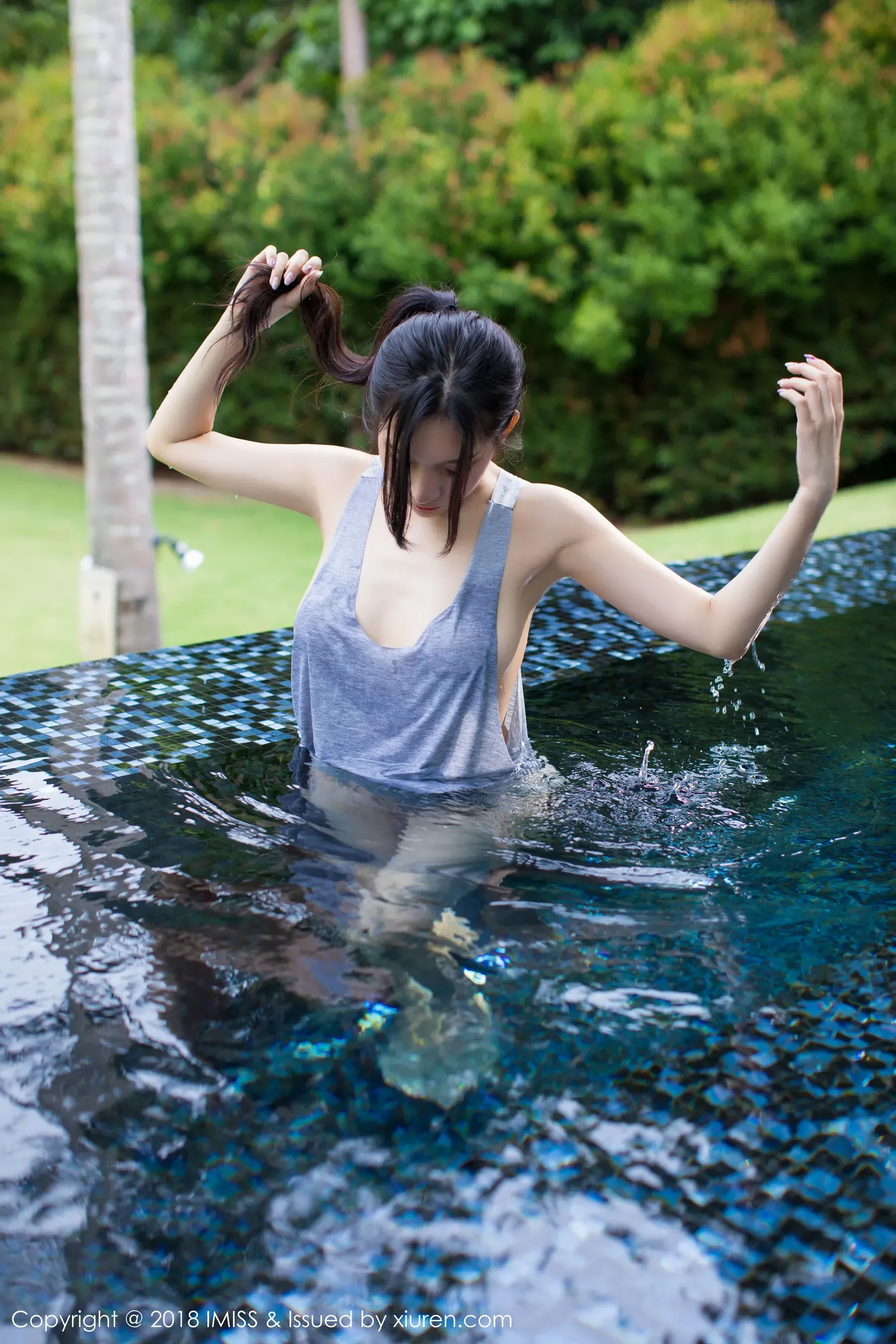  小狐狸Sica《极致诱惑的黑丝美腿》 爱蜜社IMiss Vol.219第16张