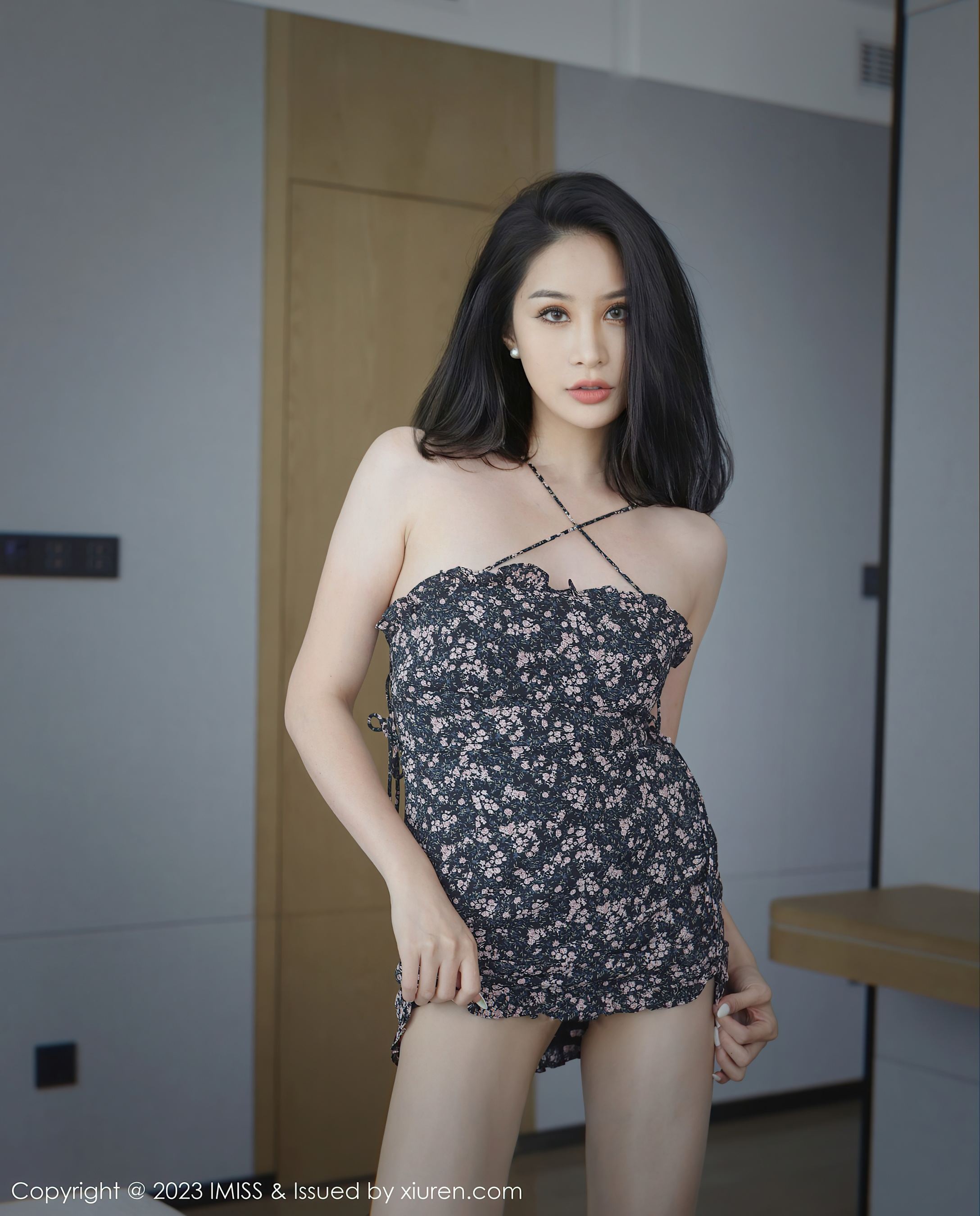  爱蜜社 VOL.747 Jermy 御姐美腿第9张