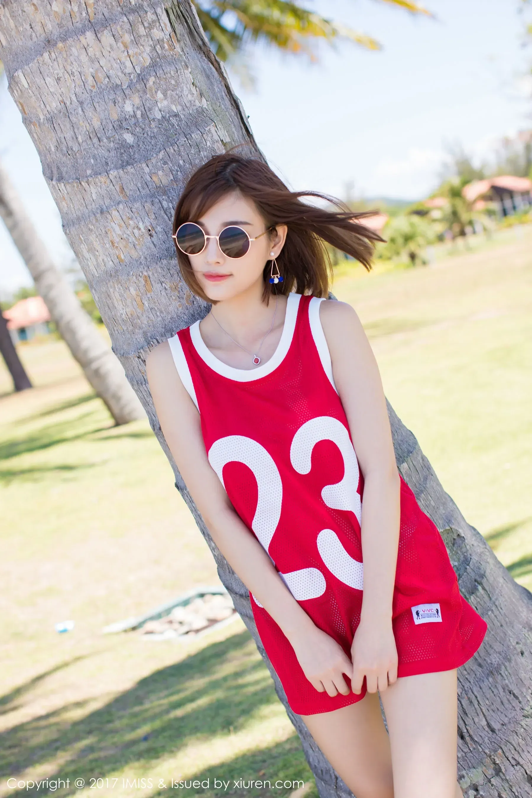  杨晨晨sugar《海边小清新+篮球服》 爱蜜社 VOL.169第1张